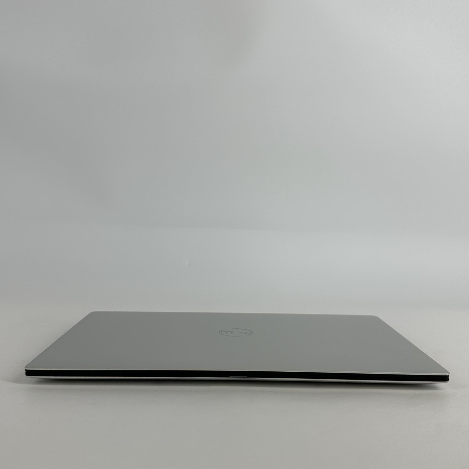 Dell XPS 13 9305 Silver FHD i7-1165G7 2.80GHz 16GB 512GB SSD Bilingual Keyboard