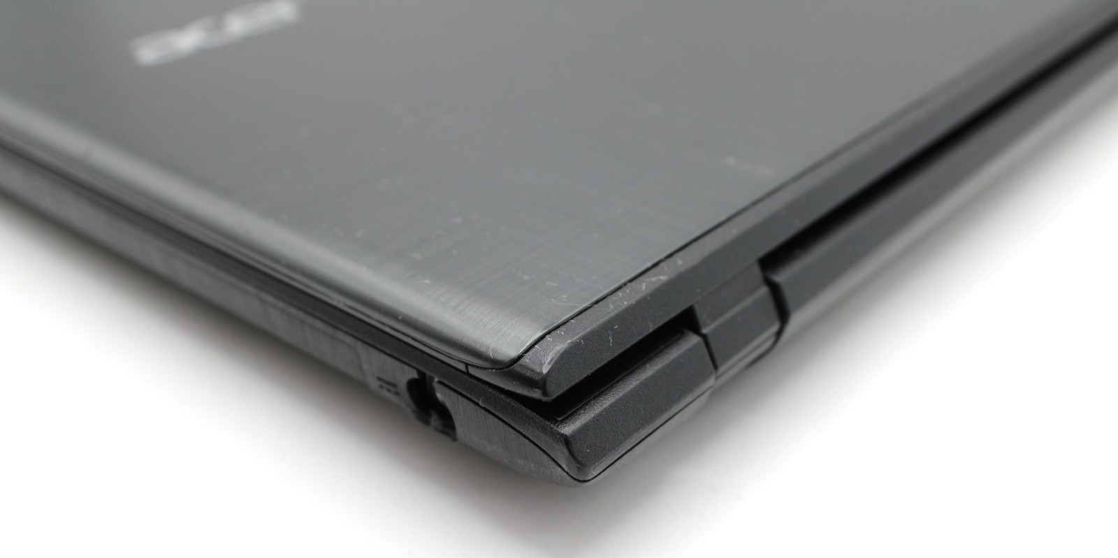 Acer Aspire E5-575 i5-6200U@2.3GHz 8GB DDR4 NO STORAGE OR OS *PARTS/REPAIR*
