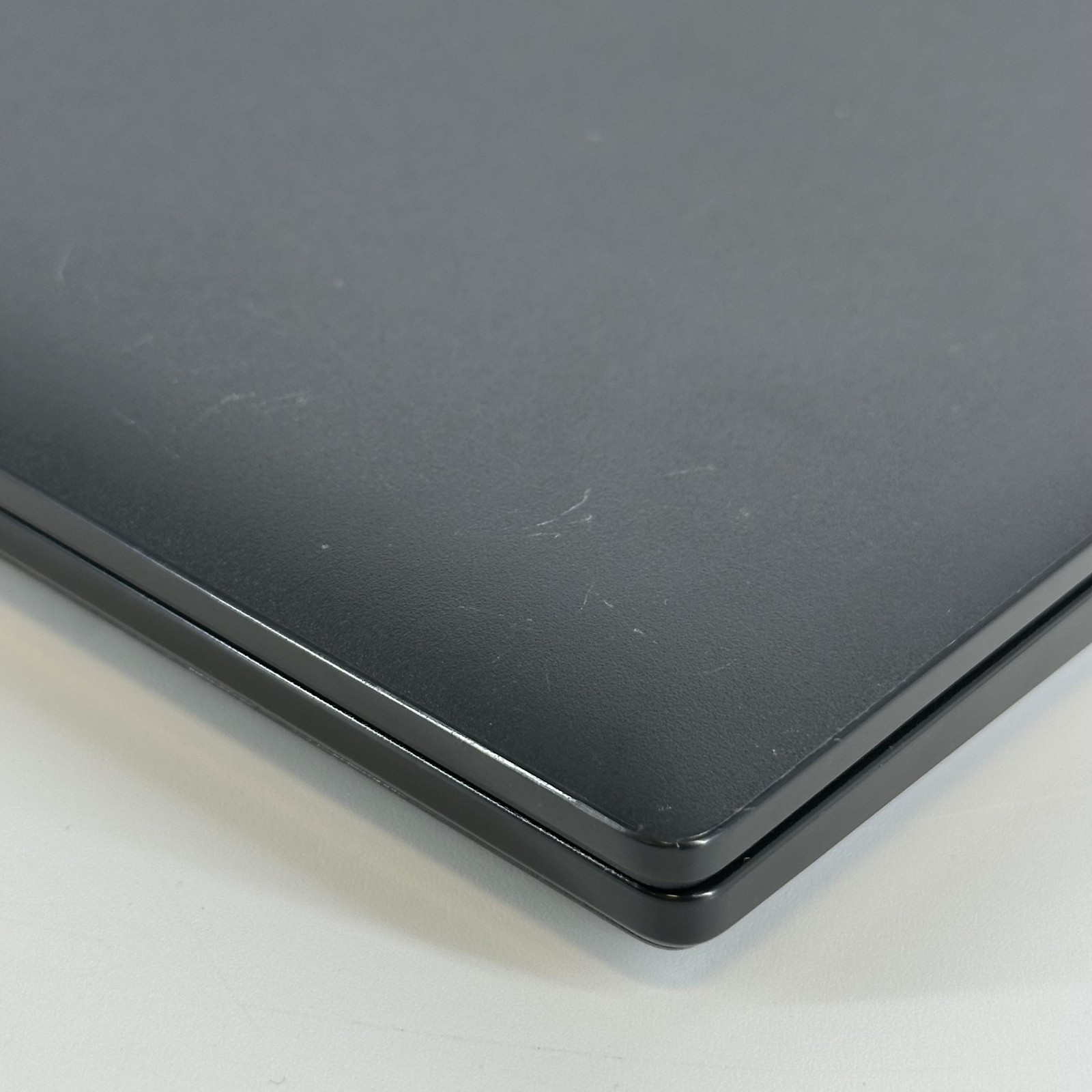 Dell Latitude 3420 14 Black FHD i7-1165G7 2.80GHz 16GB 512GB SSD WHITE SPOTS