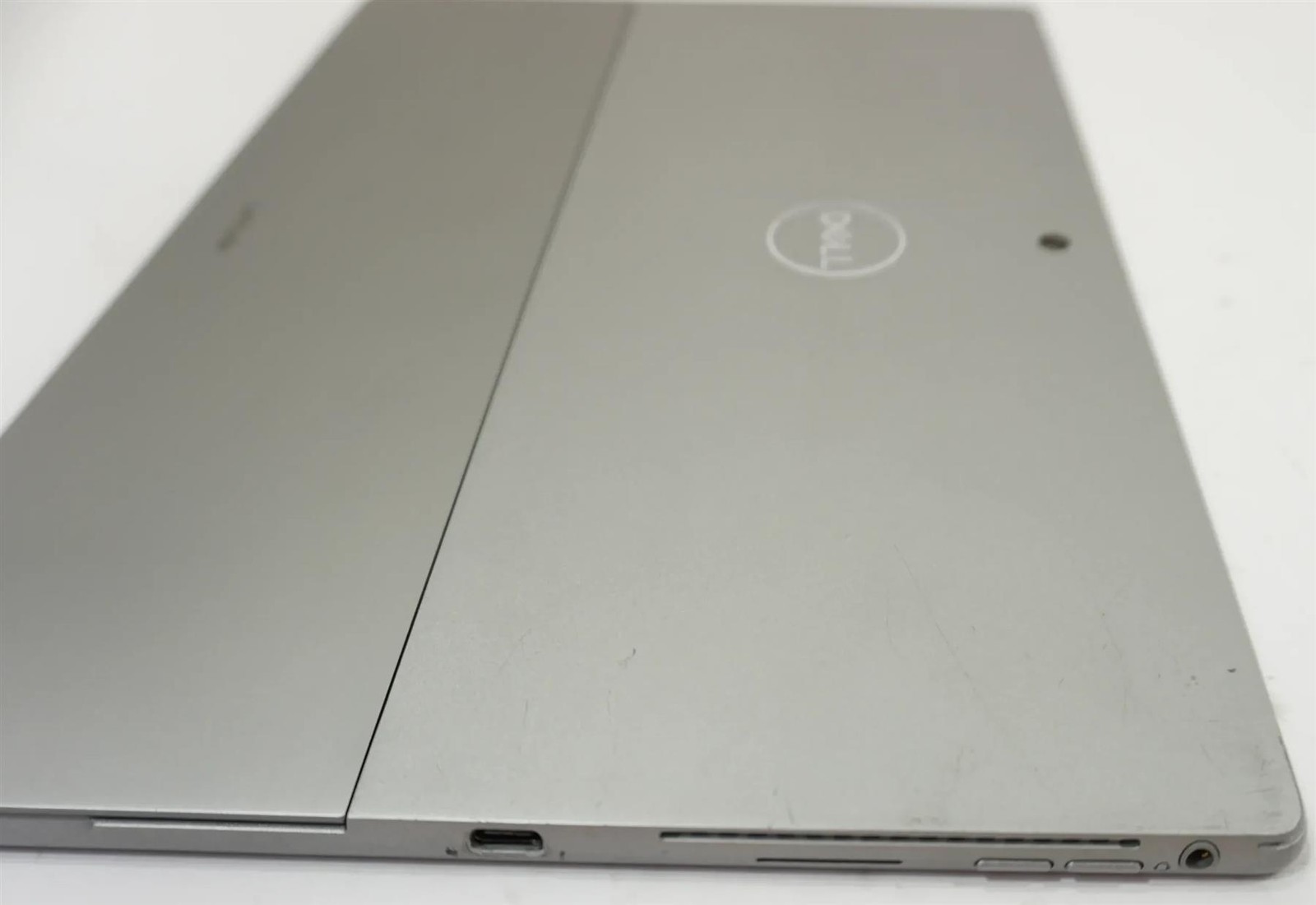 Dell Latitude 7320 Detachable Core i5-1140G7 1.1GHz 16GB 256GB – good working