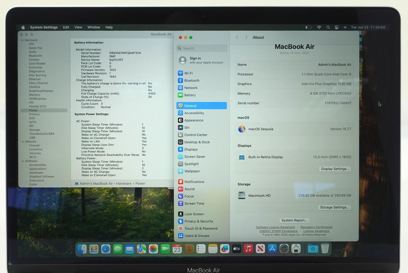 Apple MacBook Air 2020 A2179 13.3″ Core i5-1030NG7 1.1GHz 8GB 256GB Laptop