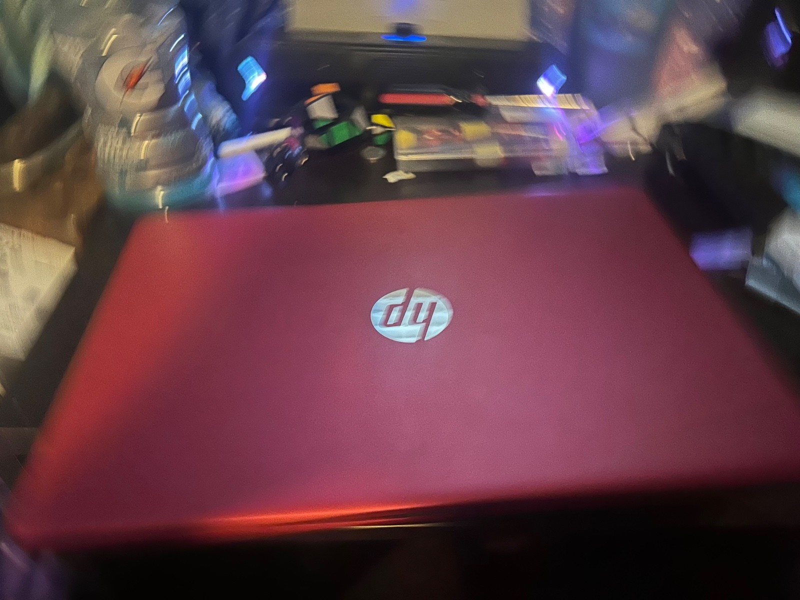 HP 15-FD0083WM 15.6″ (128GB SSD Intel Pentium N200 1.1GHz 4GB RAM) Laptop – Red