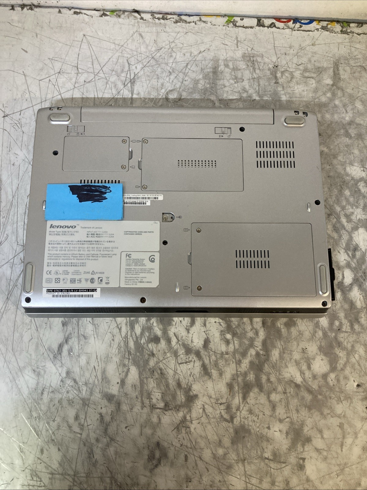 Lenovo 3000 V100 12.1″ Notebook Intel Core 2 Duo 1.66GHz 2GB NO HDD boot to BIOS
