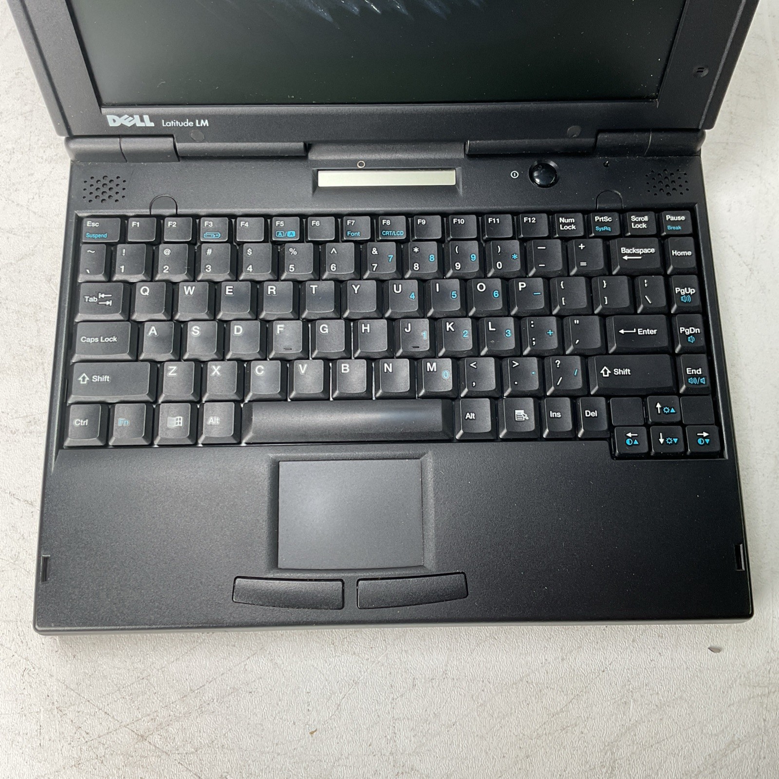 Vintage Dell Latitude LM Laptop TS30GI Pentium Intel – Broken Bad Screen