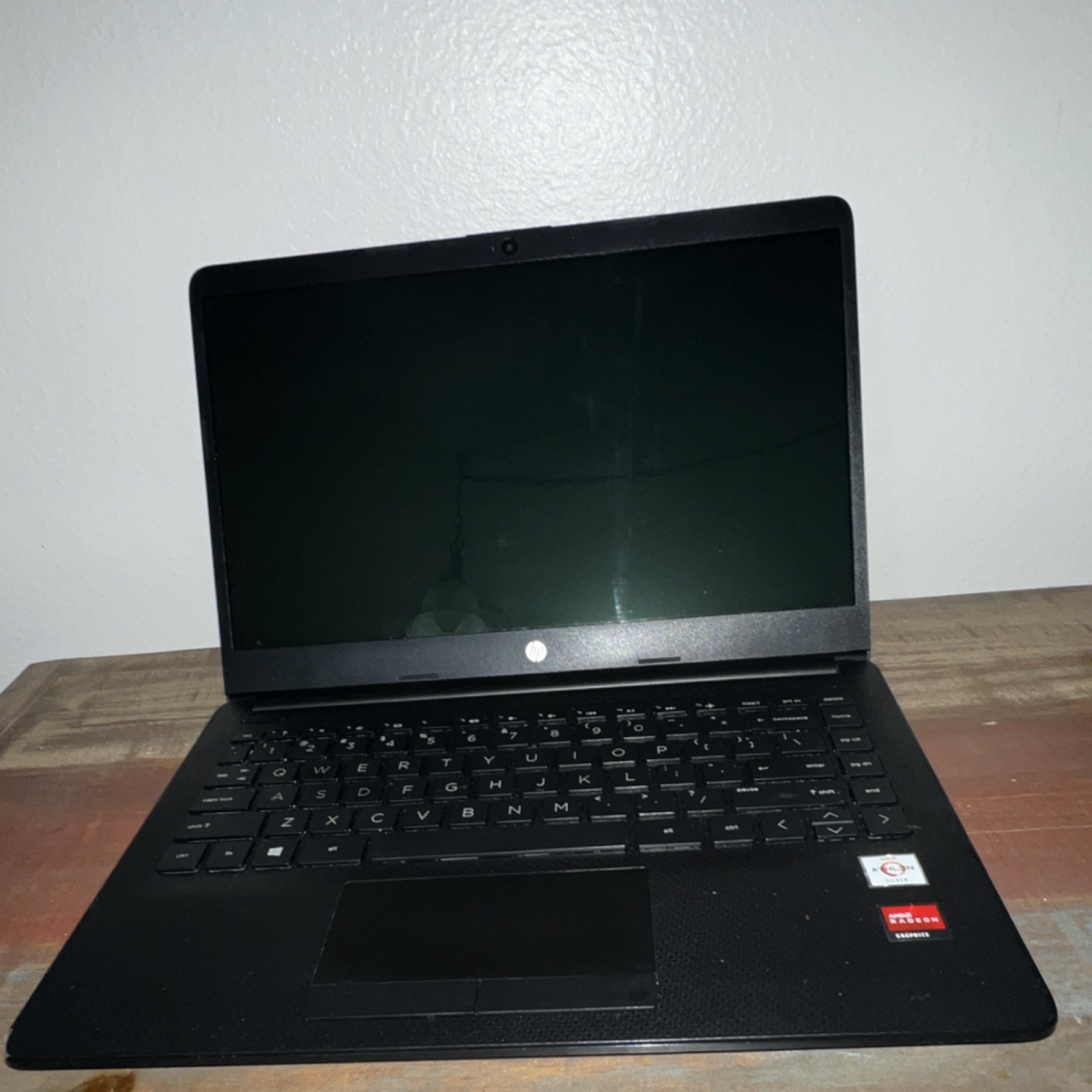 HP – 14″ Laptop – AMD Athlon – 4GB Memory – 128GB SSD Jet Black 14-dk1013dx