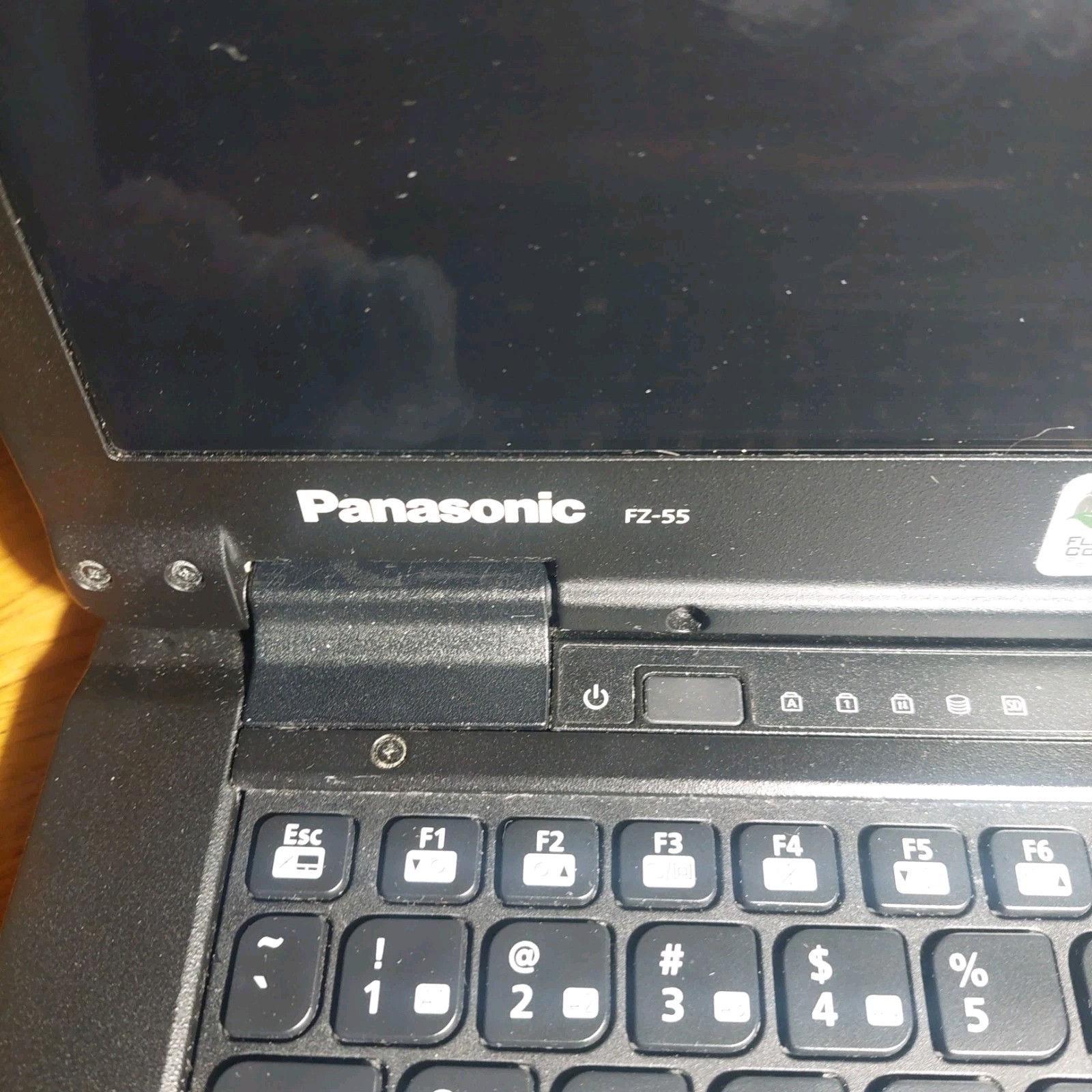 Panasonic Toughbook FZ-55 14″ MK1 Touchscreen i5 8th Gen 8GB RAM NO BATT/HDD