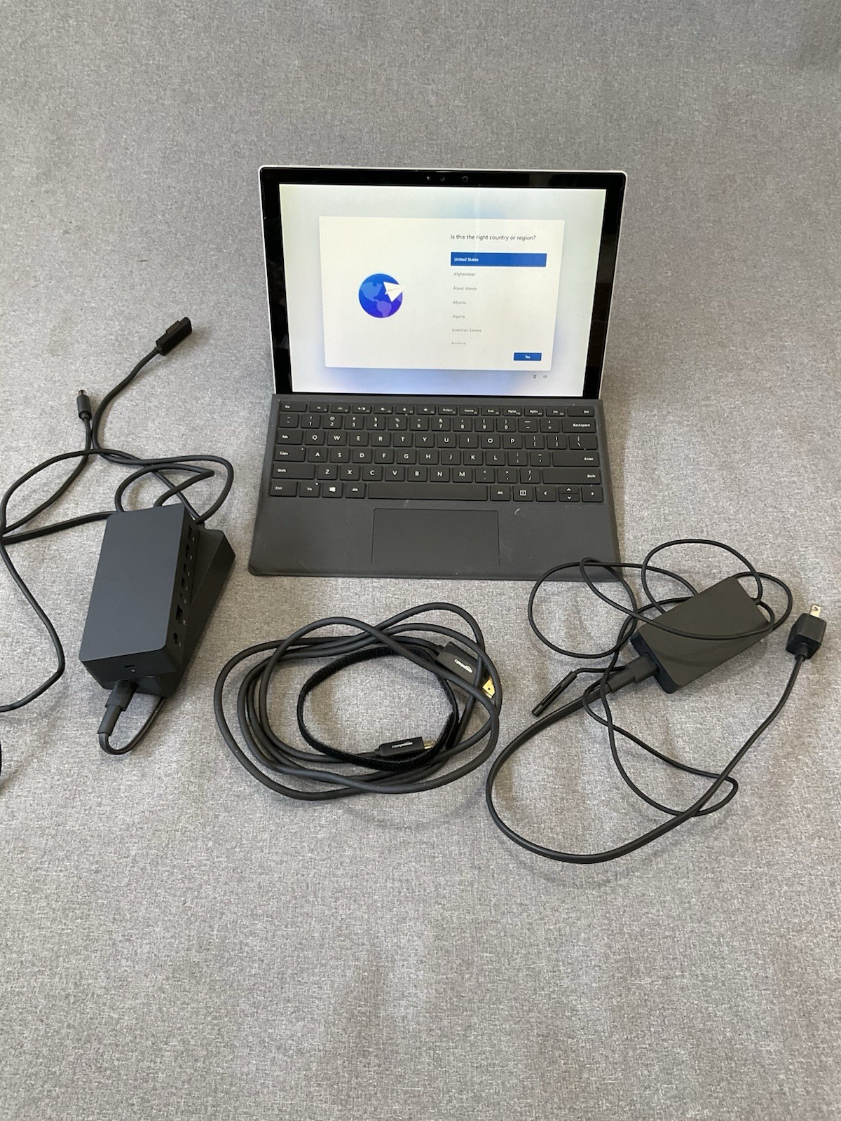 Microsoft Surface Pro 4 with Official Surface Dock and Power Adapter