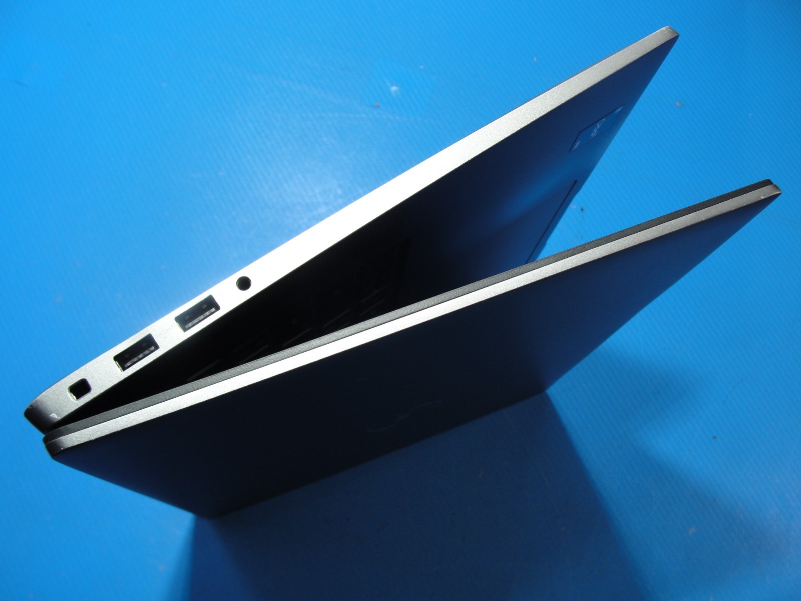 Dell Latitude 7640 16″WUXGA Core i5‑1345U 1.6GHz 16GB RAM 256GB SSD+Charger/vPRO
