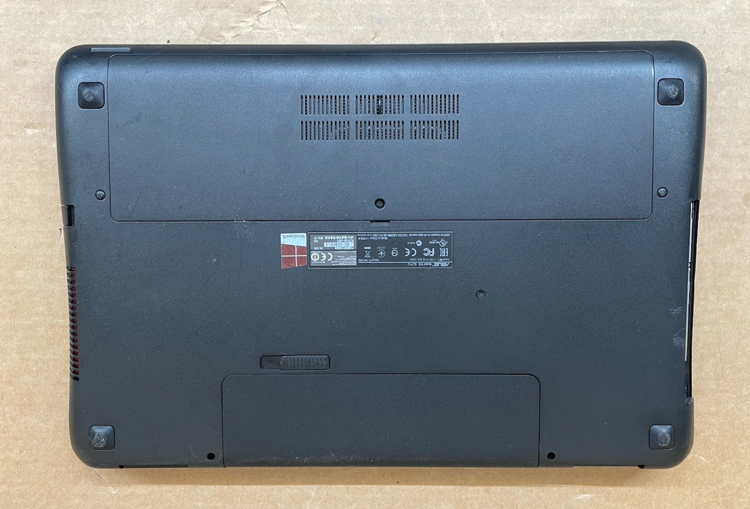 Asus ROG GL771J Laptop Intel Core i7, NO RAM, NO STORAGE, *FOR PARTS* READ