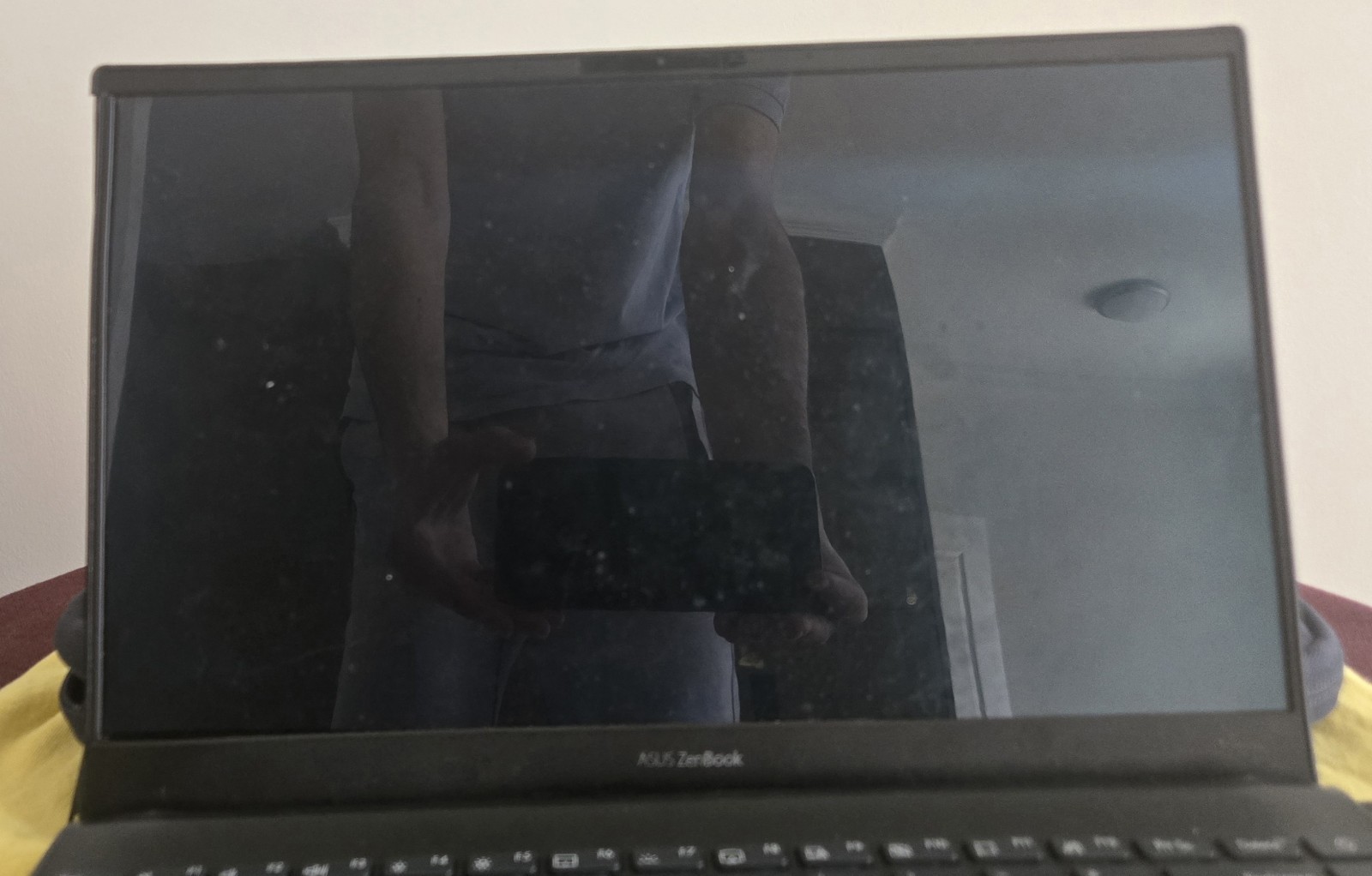 Asus Zenbook 13 Ultra-Slim Laptop