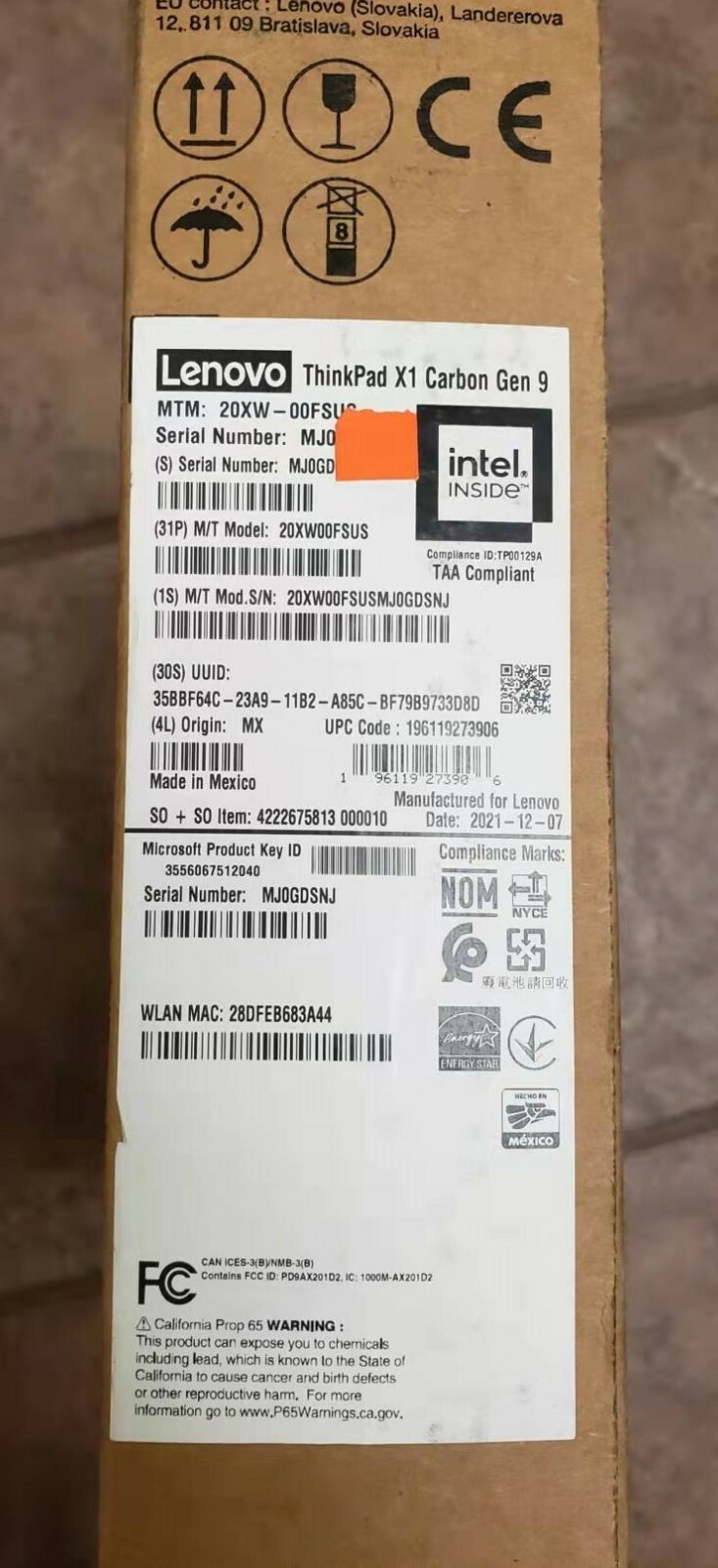 New ThinkPad X1 Carbon Gen 9 Intel i7-1165G7 (14″) -16GB RAM, 1TB SSD Black
