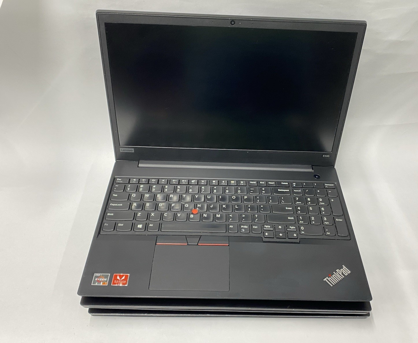 Lot of (3) Lenovo E595 – FHD – Ryzen 7 3700u – No RAM/SSD/OS – READ