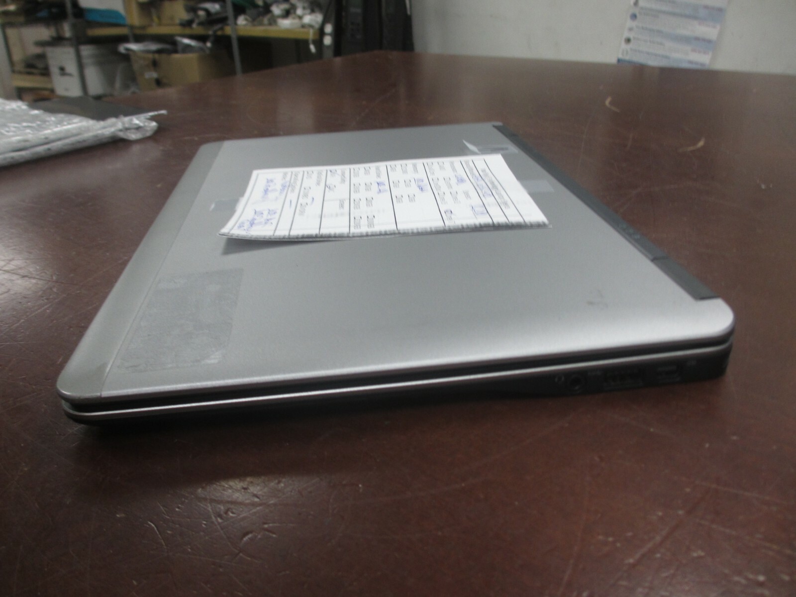 Dell Latitude E7240 I7-4600U 2.10GHz Laptop [NO RAM/HDD/OS/BATTERY/AC/BCOVER]##