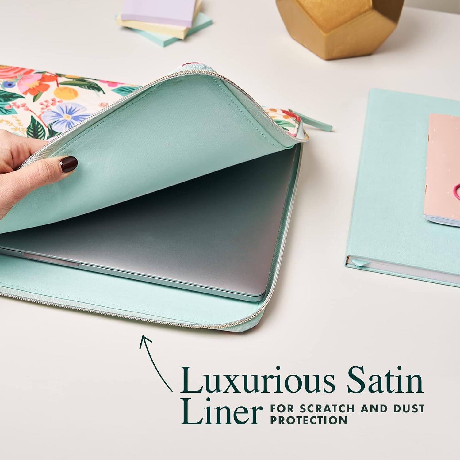 Sleeve for 12-14 Inch MacBook Pro/Air – Protective with Padded Exterior, Floral
