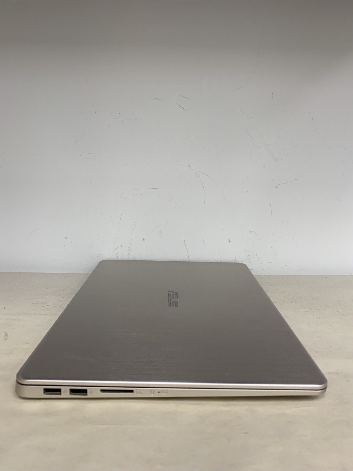 ASUS VivoBook S15 Silver Laptop Intel Core i5-8250U 8GB RAM 256GB SSD Win11 Home