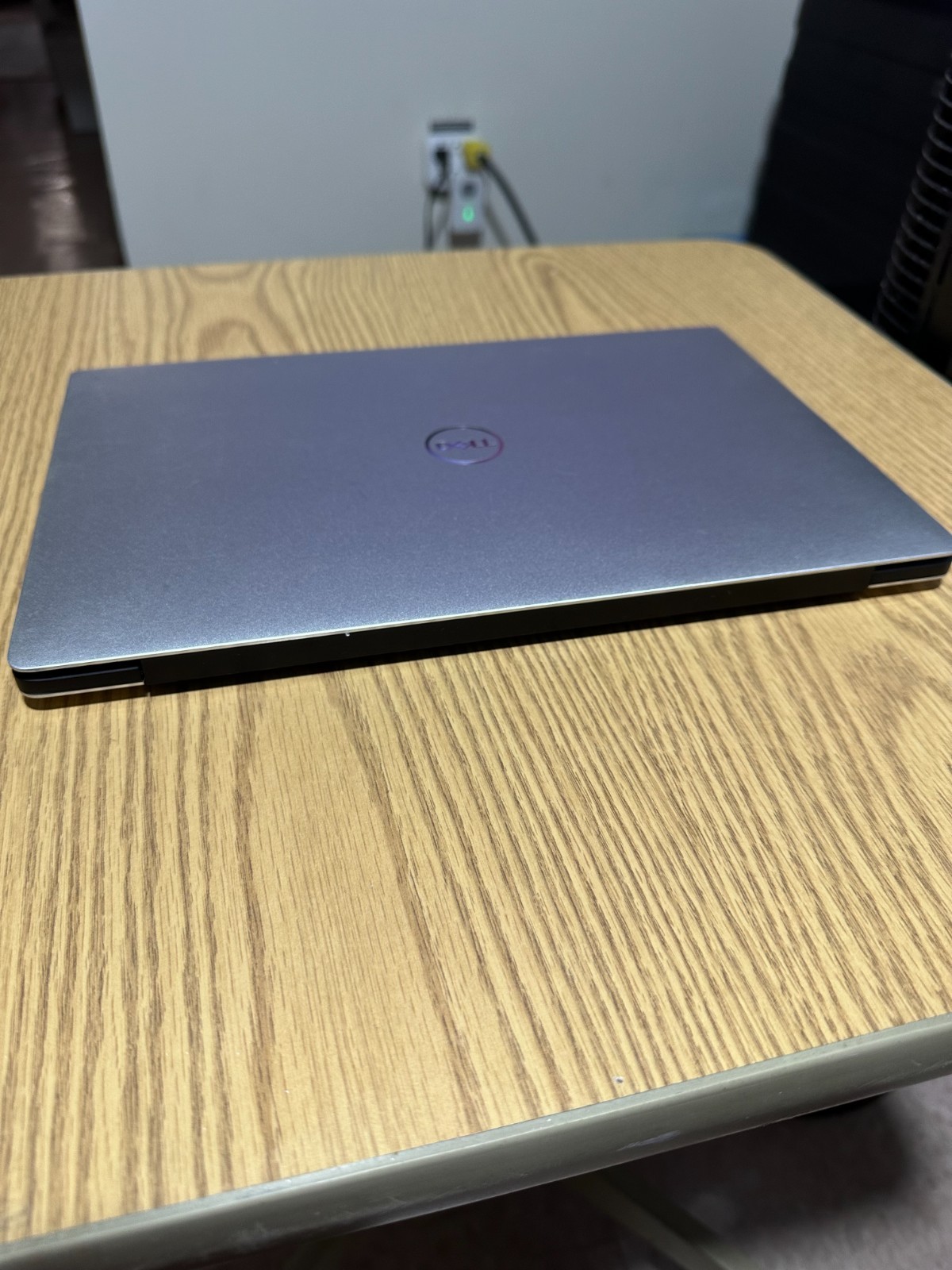 Dell XPS 13 9305 13.3″ Silver 2.8GHz i7-1165G7 16GB RAM 512GB SSD-TouchScreen
