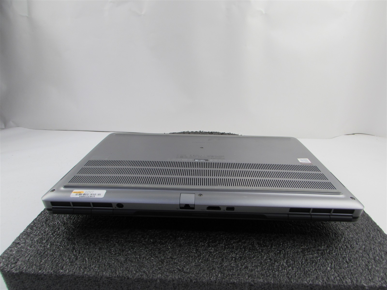 DELL PRECISION 7550 1FHD I7-10850H 1TB SSD 32GB RAM RTX3000 WIN 11 PRO NO BATT
