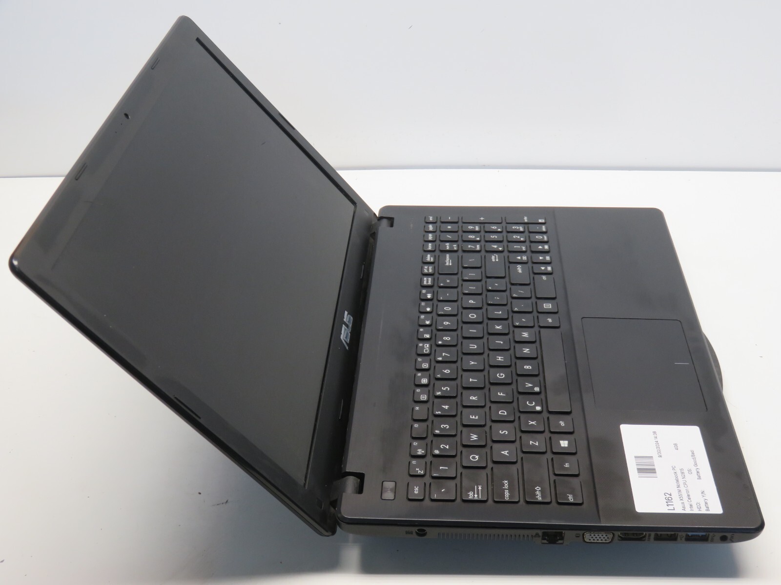 Asus X551M Notebook PC Intel Celeron CPU N2815 1.86GHz 4GB NO HDD No Batt