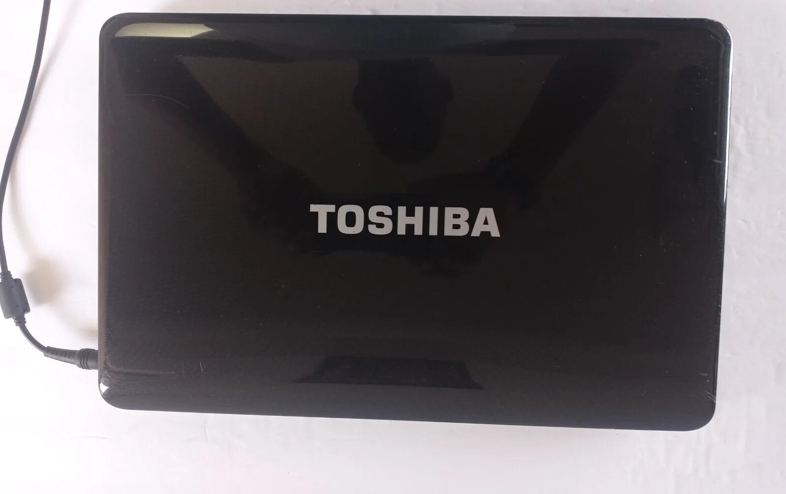 TOSHIBA SATELLITE L655D-S 15.6″ AMD TURION ll 2.30GHz 4GB 500GB WIN 7 PRO