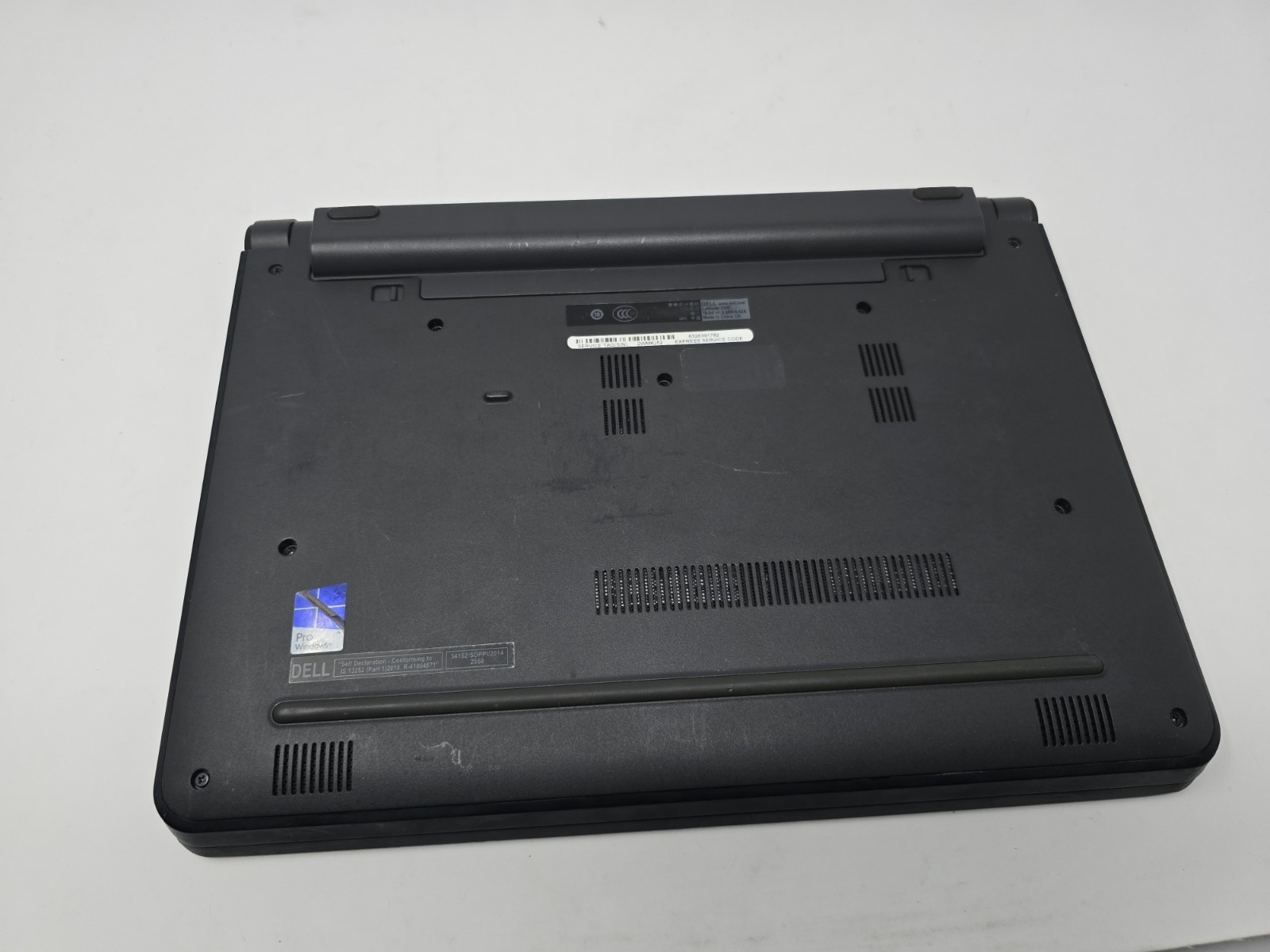 Dell Latitude 3340 Laptop Core i3-4005U 1.70 GHz 8 GB RAM NO HD NO OS #58