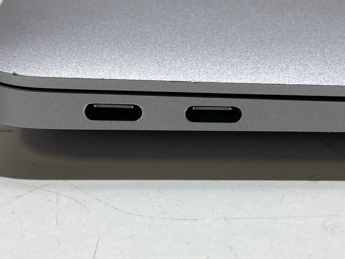 APPLE MACBOOK AIR A2337 (P32009450)