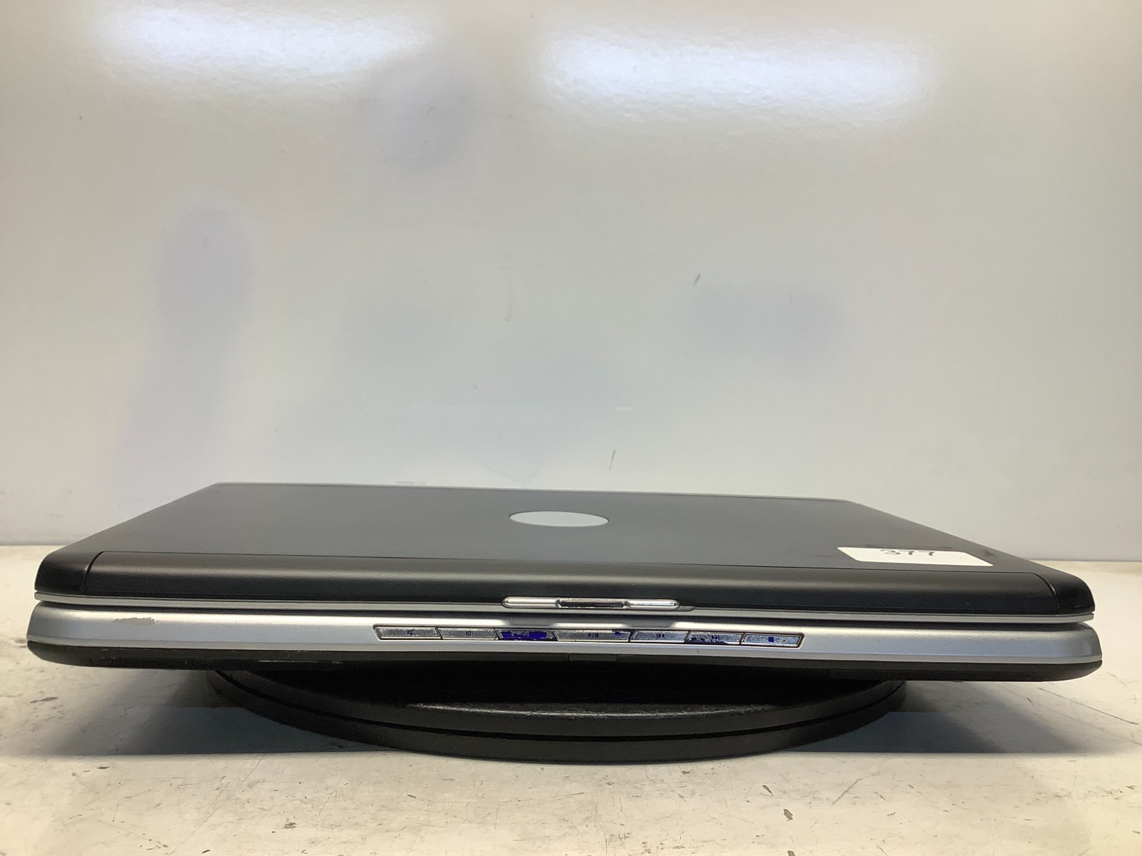 Dell Inspiron 1520 Intel Core 2 Duo 06FD 1.66GHz 2 GB NO HDD Dim Screen