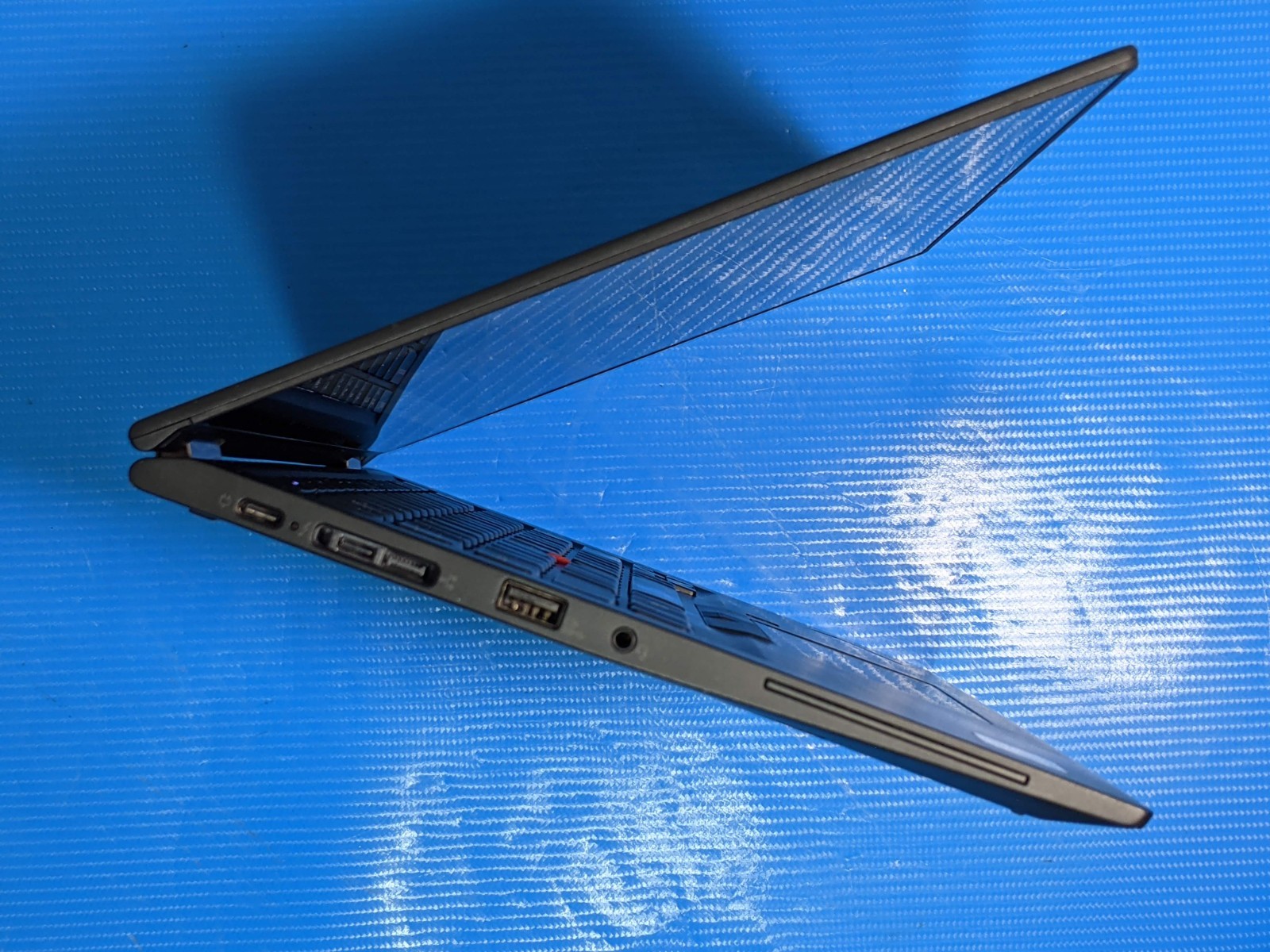 Lenovo ThinkPad X13 Yoga 13.3″FHD TOUCH i5-10th 1.6GHz 8GB 256GB 99t +PA +PEN