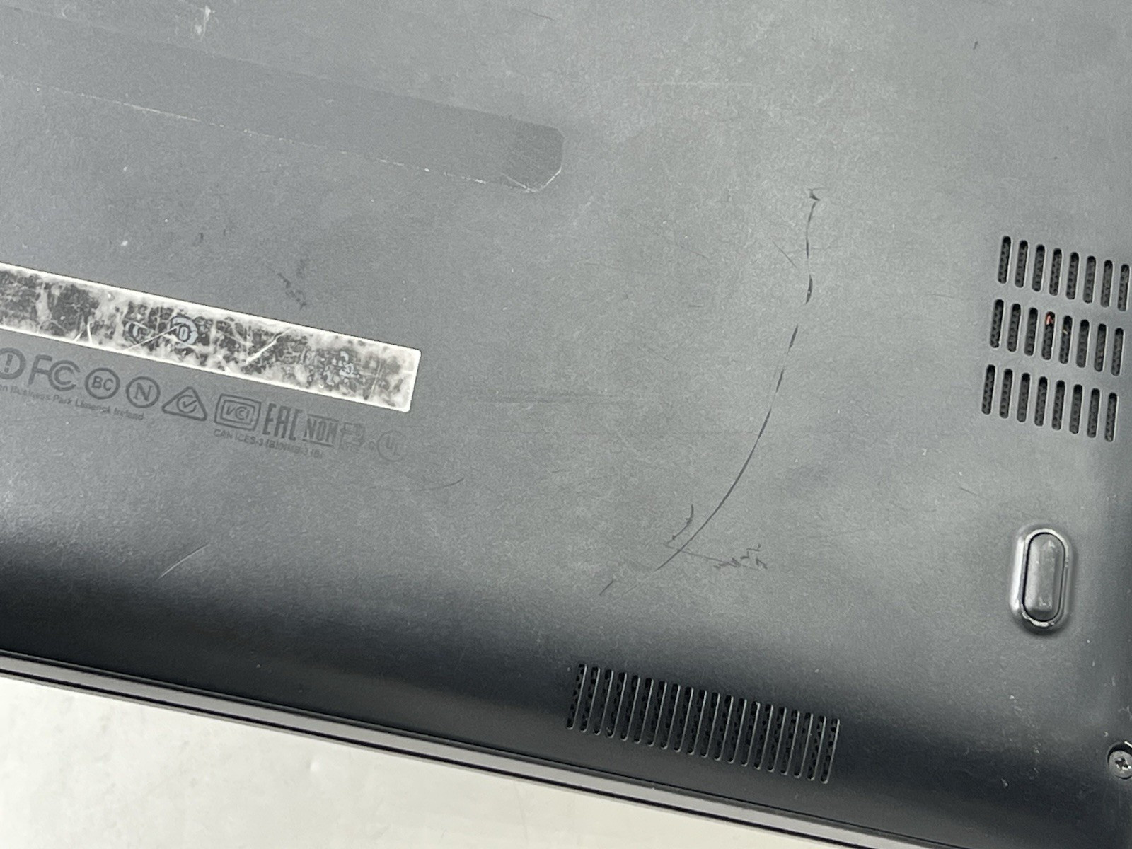 Dell Latitude E7470, i5-6300U CPU @ 2.40GHz, 8GB RAM-No Batt/HDD/OS, w/Charger