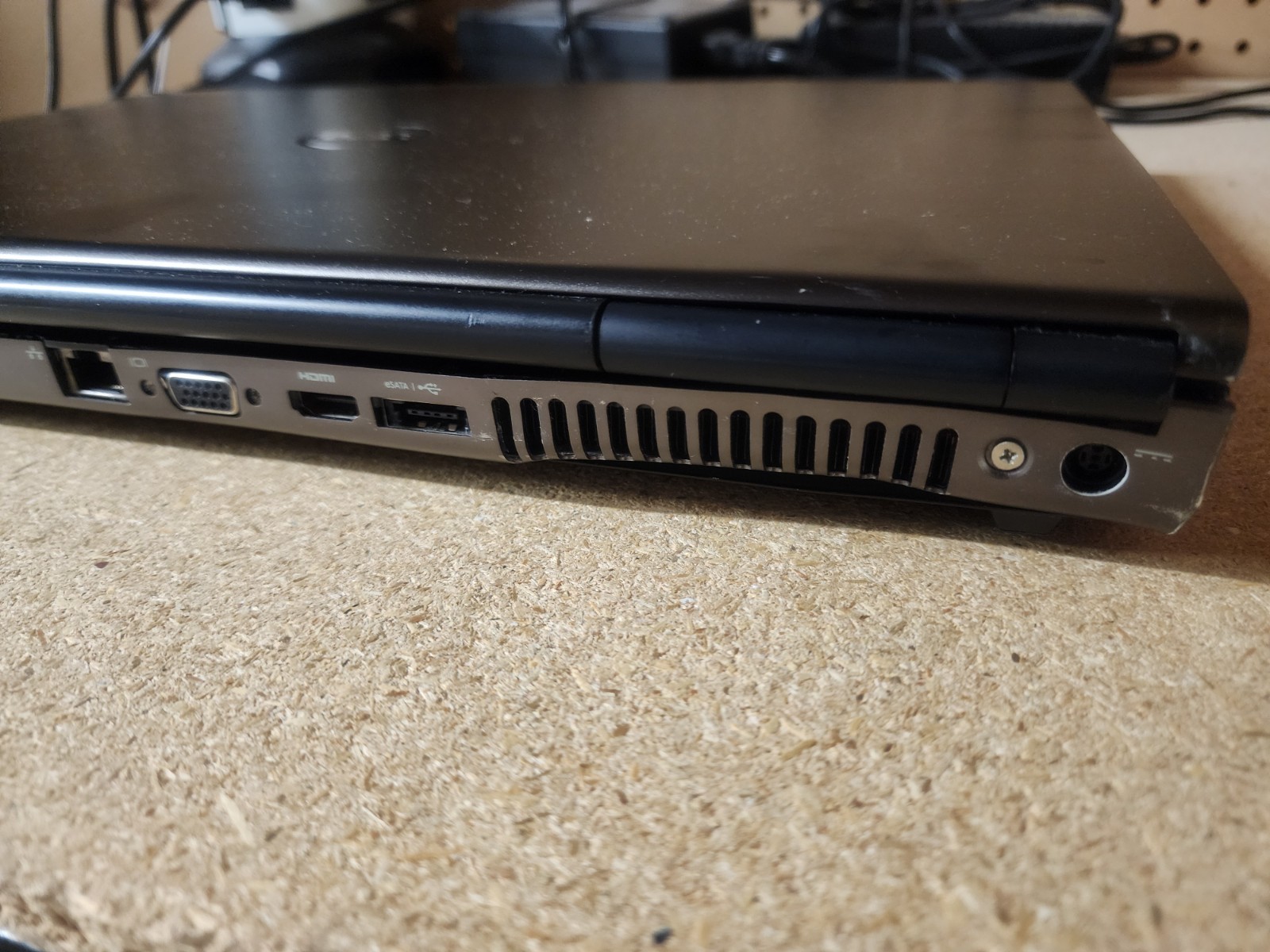 Dell Precision M6600 Laptop i7-2640M 2.8GHz 8GB RAM No HDD/OS | Parts / Repair