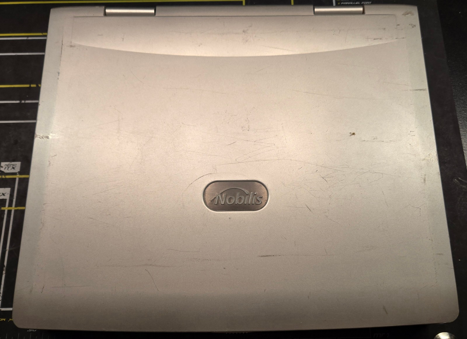 Vintage Nobilis Green731 (Intel Pentium 4 @ 1.80 GHz, 768 MB RAM, WinXP Home)