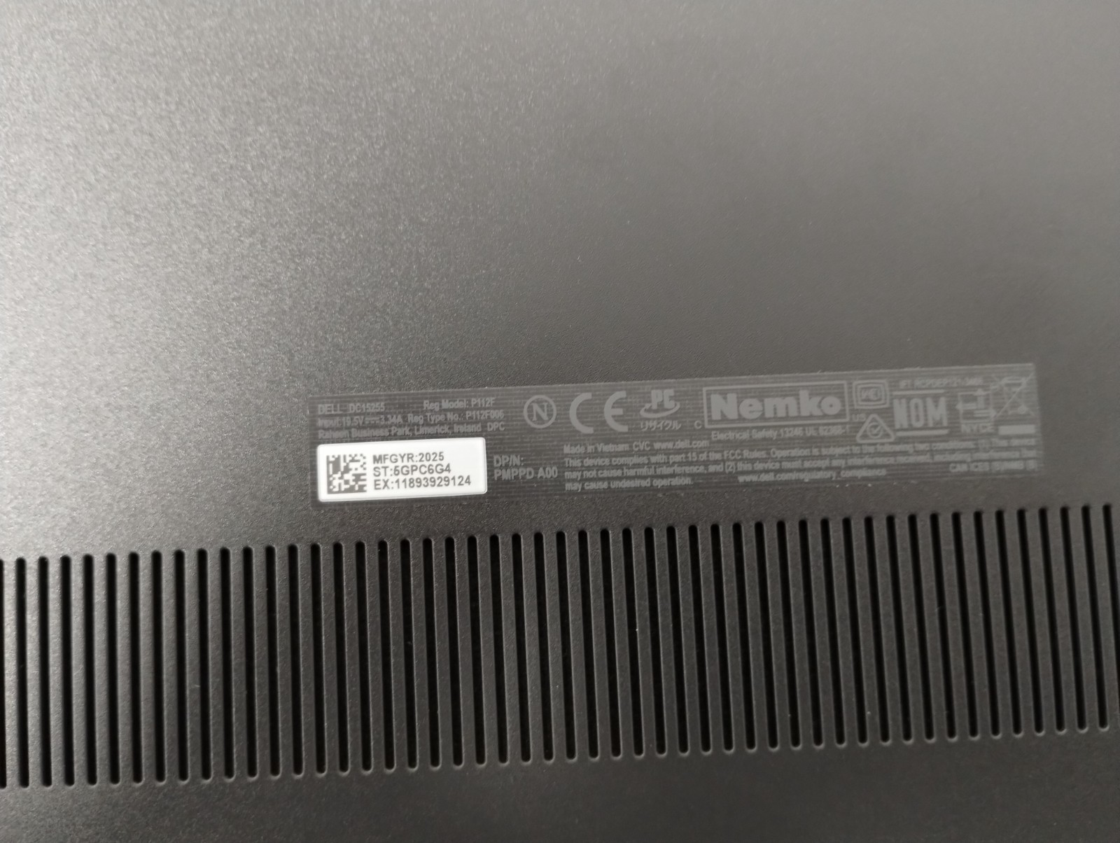 DELL 15 DC15255 G8MK9, AMD Ryzen 7 7730U, 2.00 GHz, 16 GB RAM, 512 GB NVMe SSD