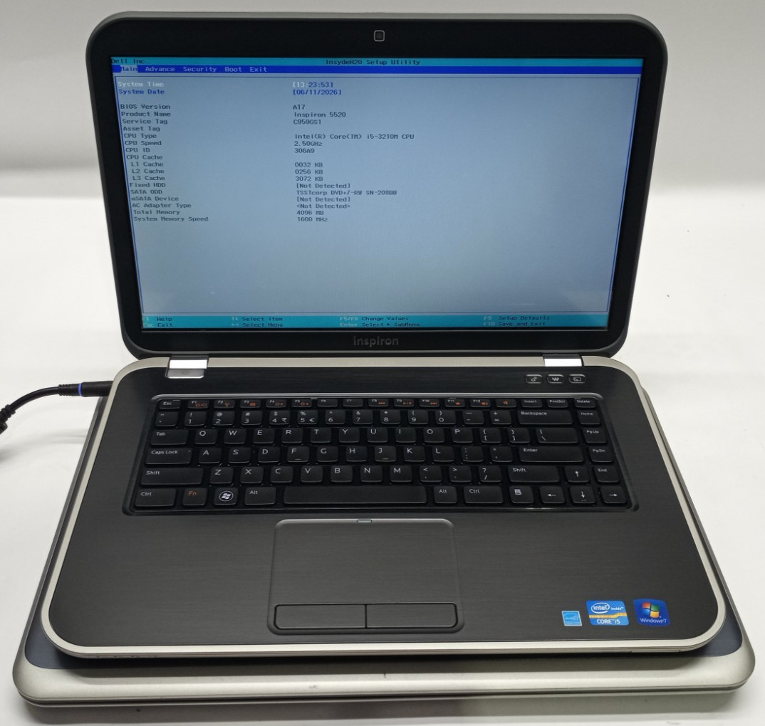 Lot of 2 Dell Inspiron 5520/5737 i5&i7-3rd&4th Gens 4GB RAM No HDD No OS MC476!