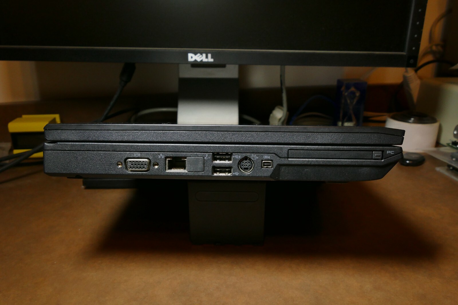DELL Latitude E5400 2.53GHz, 4GB, 80GB HD, Blue Tooth #GLPXYJ1