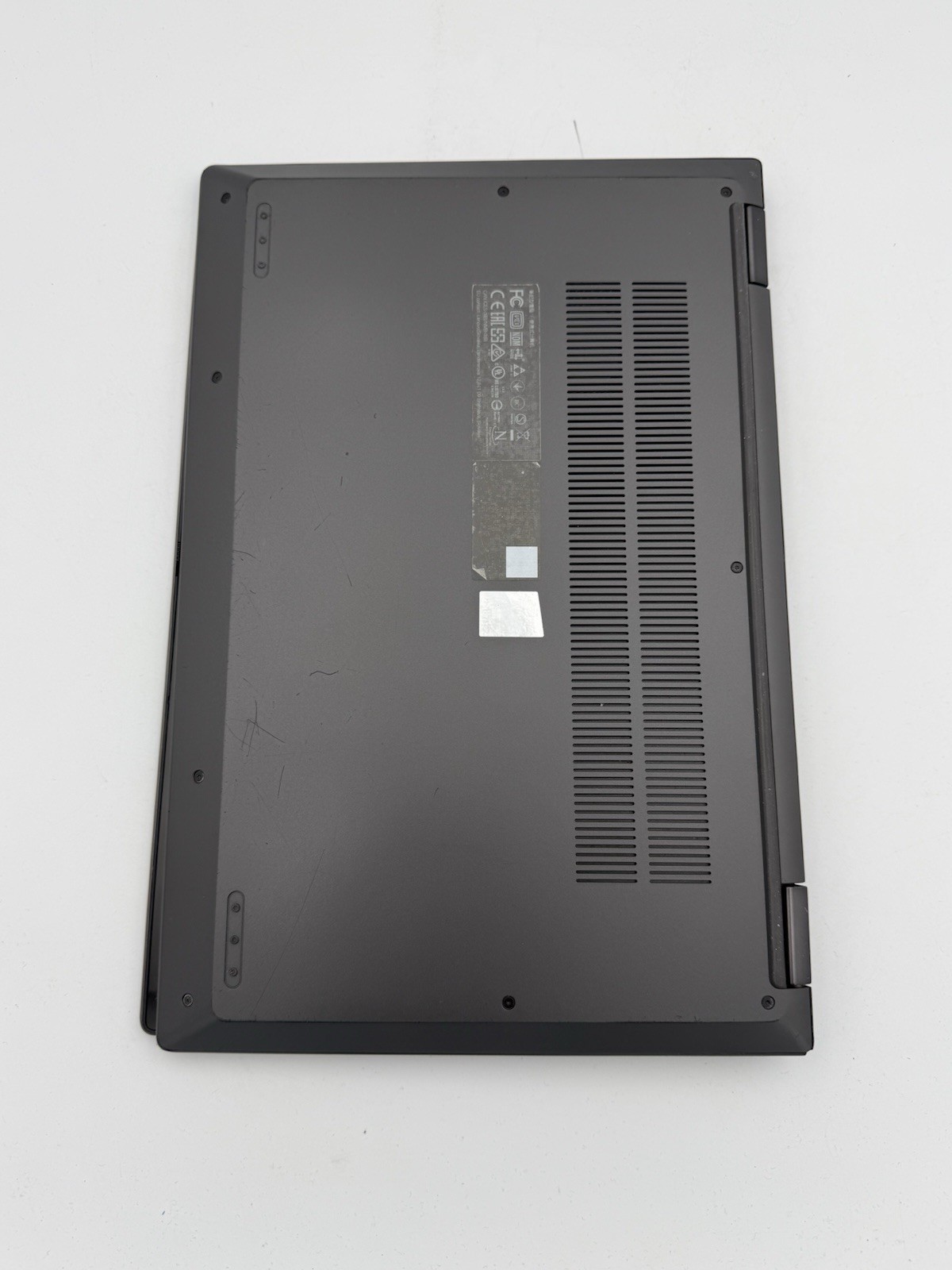 Lenovo IdeaPad Flex 5 14” – Ryzen 5 5500U/16GB RAM/512GB SSD (HINGE ISSUE) 45C
