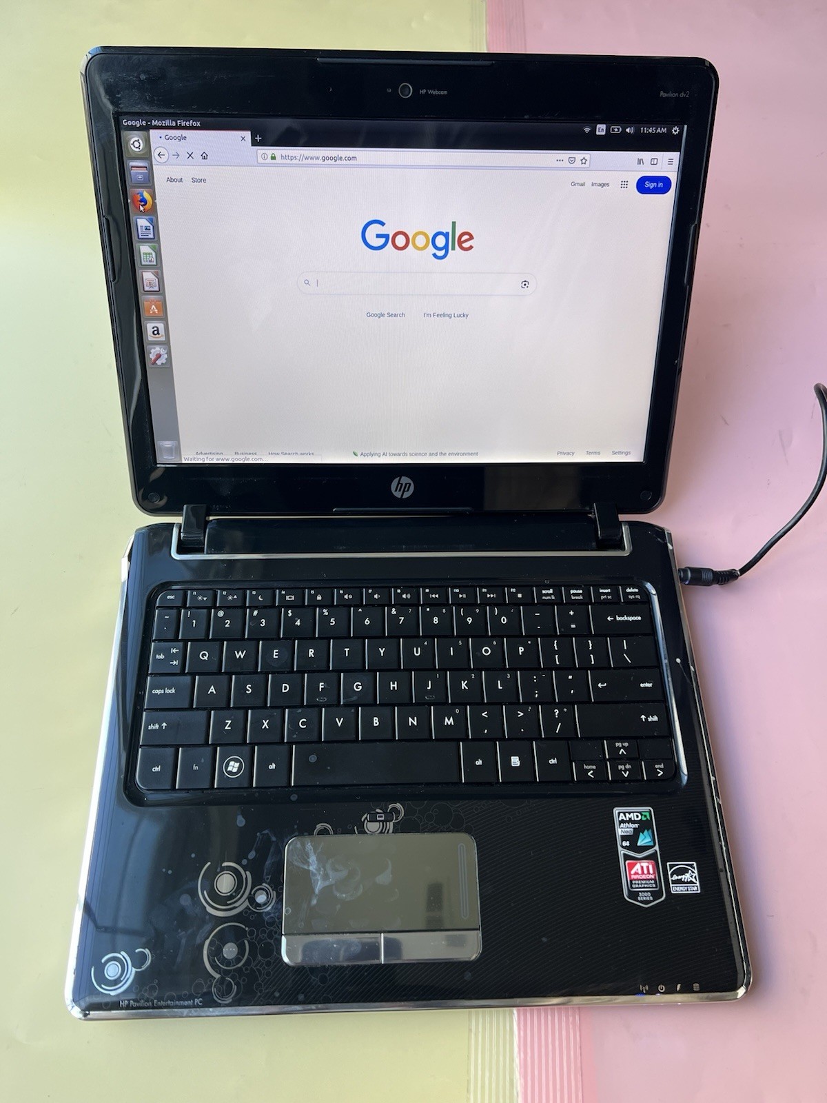 HP Pavilion Dv2 AMD Athlon 2GB RAM 500GB HDD WEBCAM HDMI