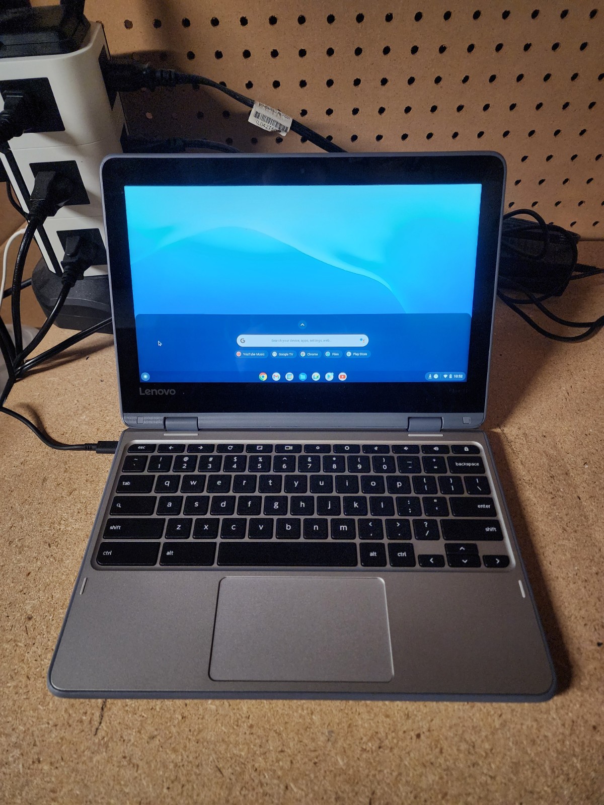 Lenovo Flex 11 Chromebook 11.6″ Mediatek 8173C 4GB RAM 32GB eMMC