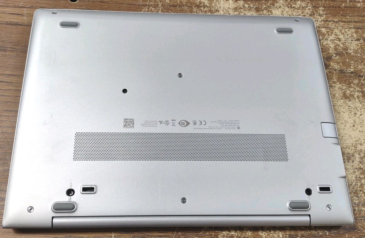HP EliteBook 830 G6 Laptop W/ i5-8265U, 1TB, 8GB RAM.