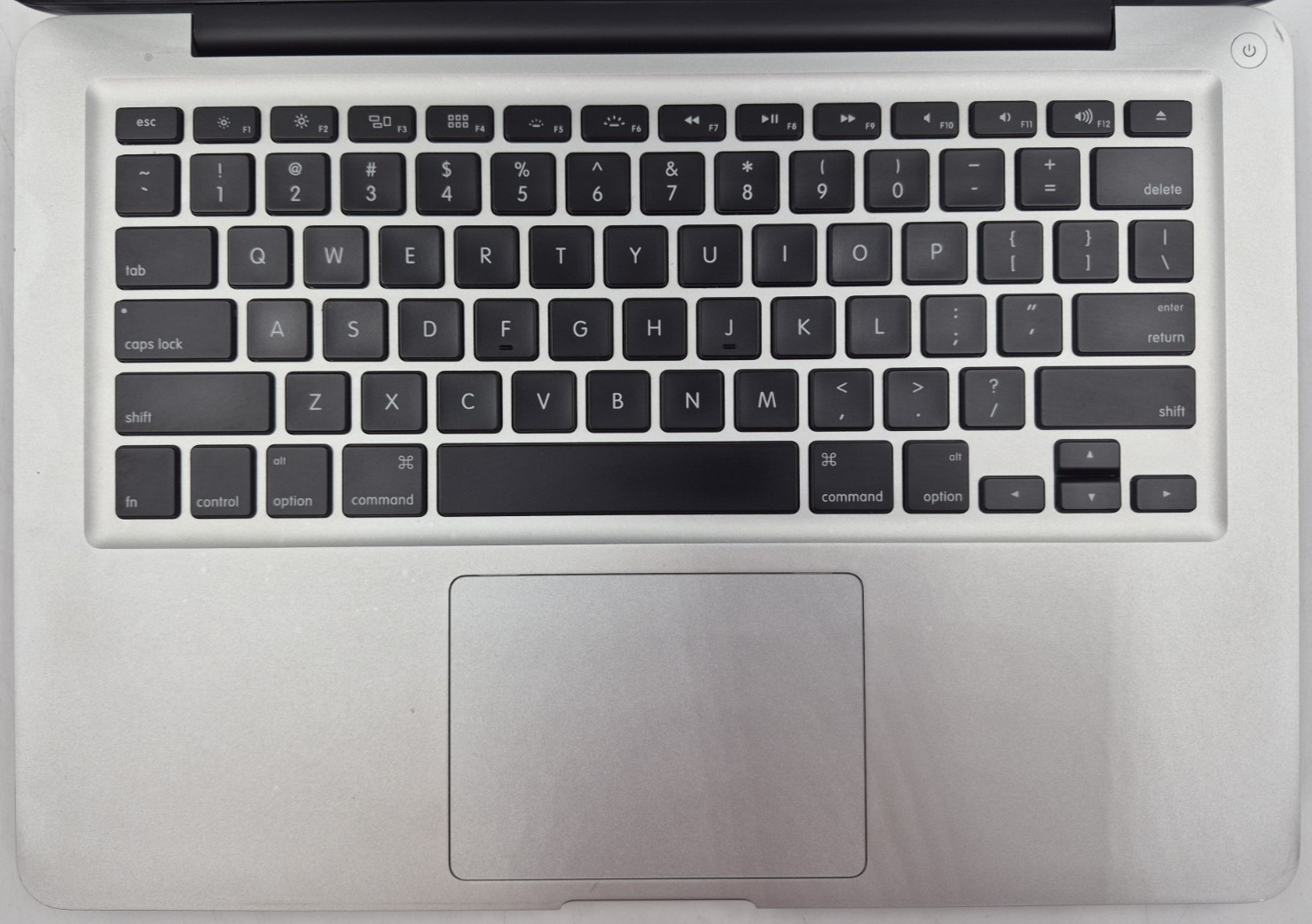 Apple MacBook Pro 13″ Mid 2012 i5-3210M 2.50GHz 4GB RAM 240GB SSD