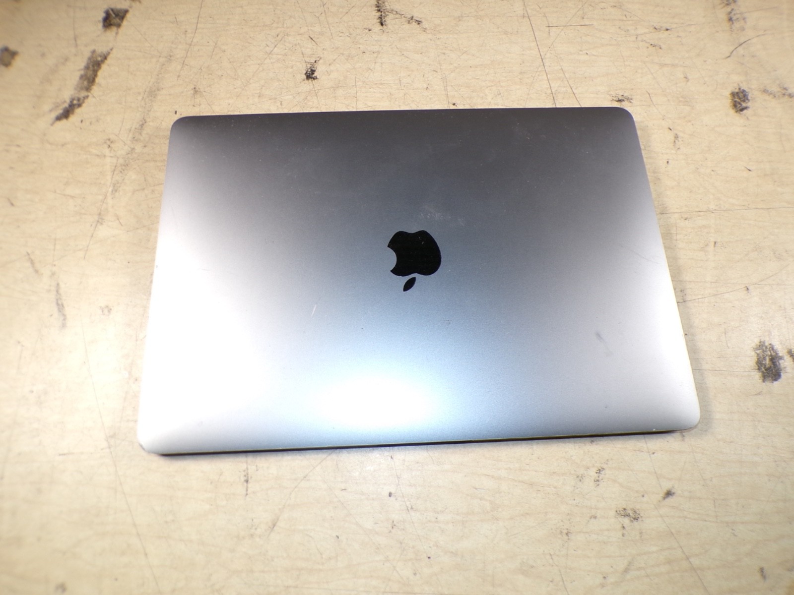 MACBOOK AIR CORE I3 1.1 13 SCISSOR 2020 1.1GHZ CORE I3 13-1000NG4 256SSD