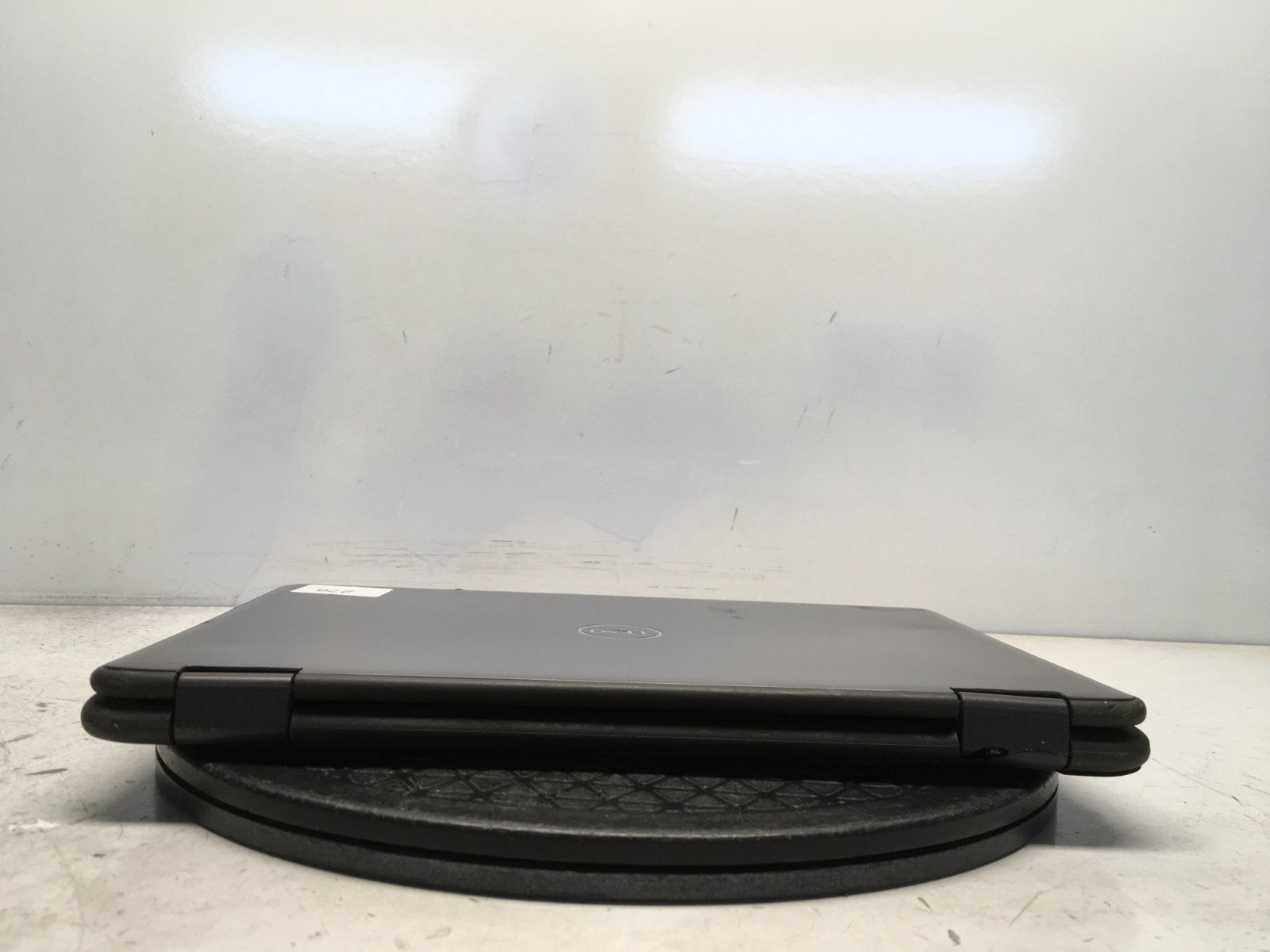 Dell Latitude 3190 2-In-1 Intel Celeron N4100 1.1GHz 4 GB NO HDD