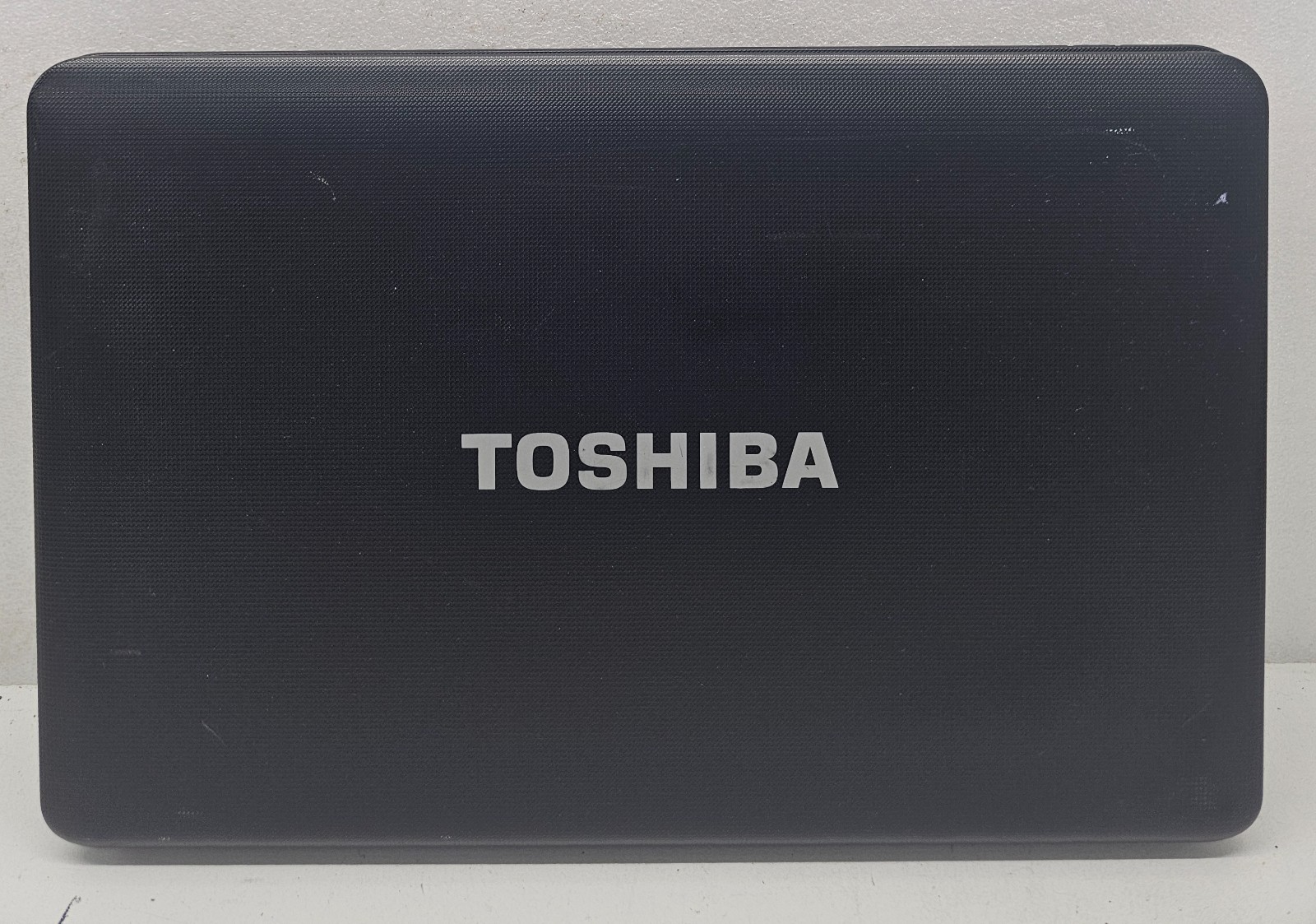 Toshiba Satellite C655-S5137 Laptop Intel Core i3-380M 4GB Ram NO HD/OS (FL)