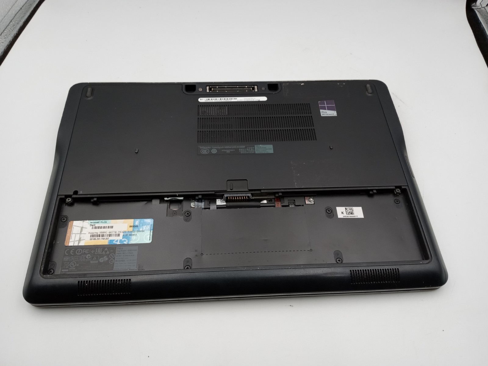 Dell Latitude e7440 14″ Laptop Intel i5 4GB 128GB SSD Linux Mint – NO BATT -RR