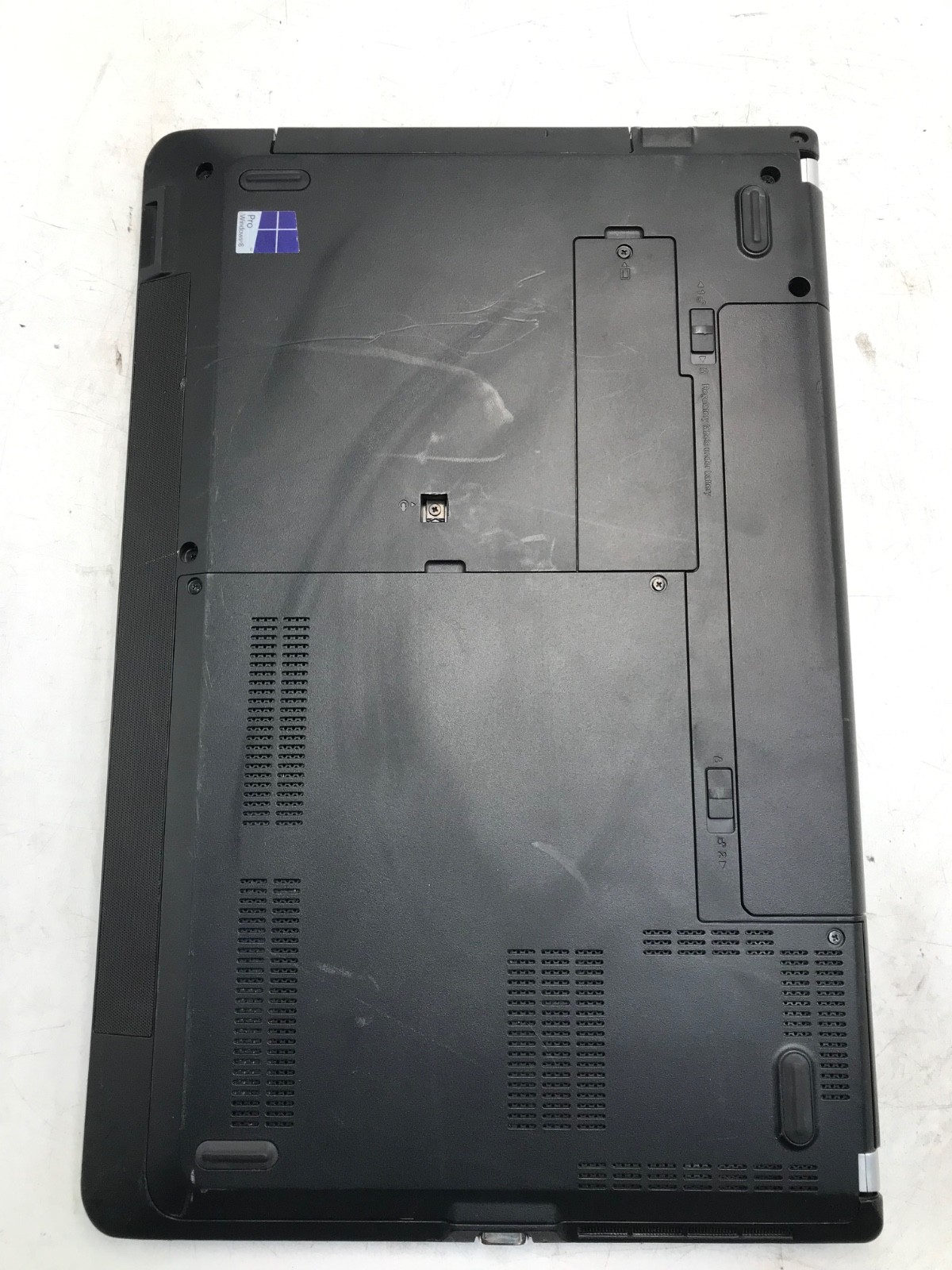 Lenovo ThinkPad E531 Intel Core i5-3230M 15″ Laptop-BOOTS/BAD DISPLAY- MZ
