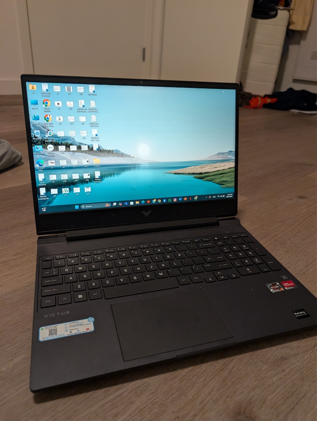 HP Victus 15 Gaming Laptop – AMD Ryzen 5 5600H, 8GB RAM