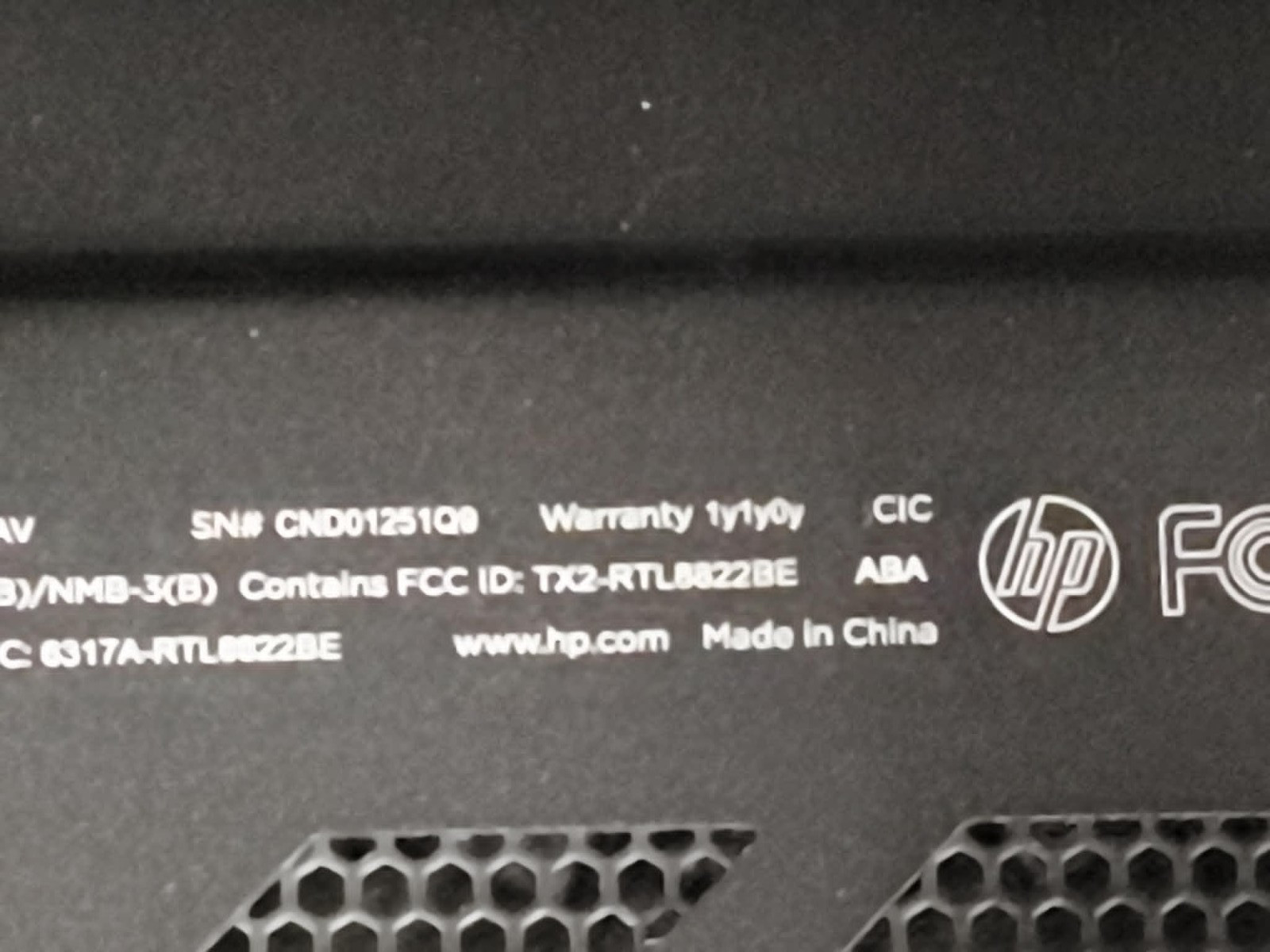 HP Omen 15-DH0XXX Intel i9-9880H 2.30GHz 16MB 512GB RTX 2080 4K Screen Notebook