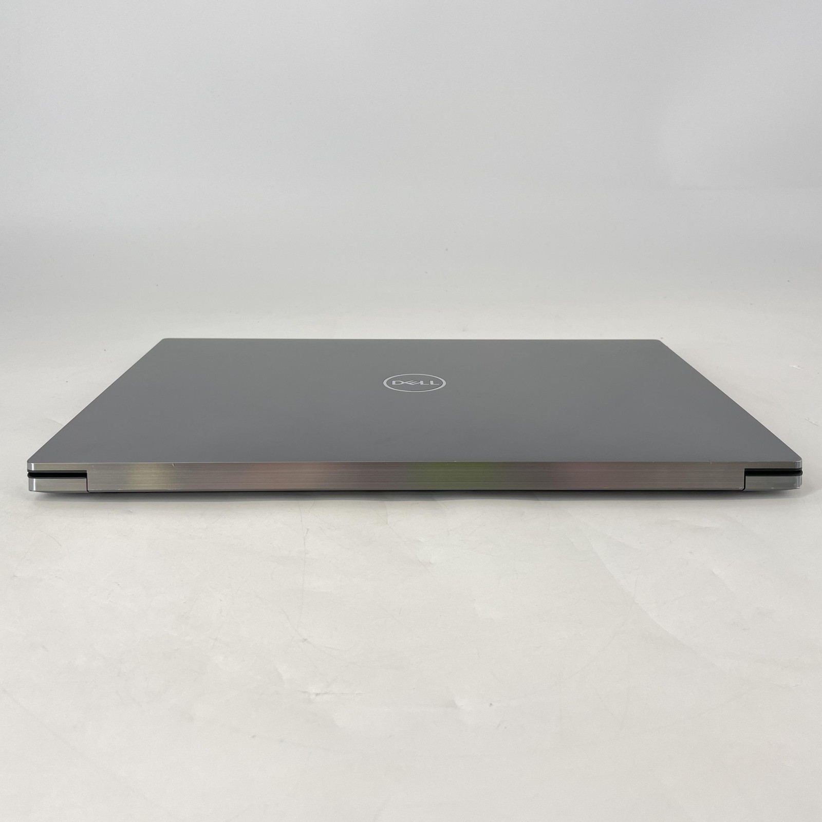 Dell Precision 5550 15 UHD+ TOUCH i7-10875H 2.30GHz 64GB 2TB Quadro T2000 Max-Q