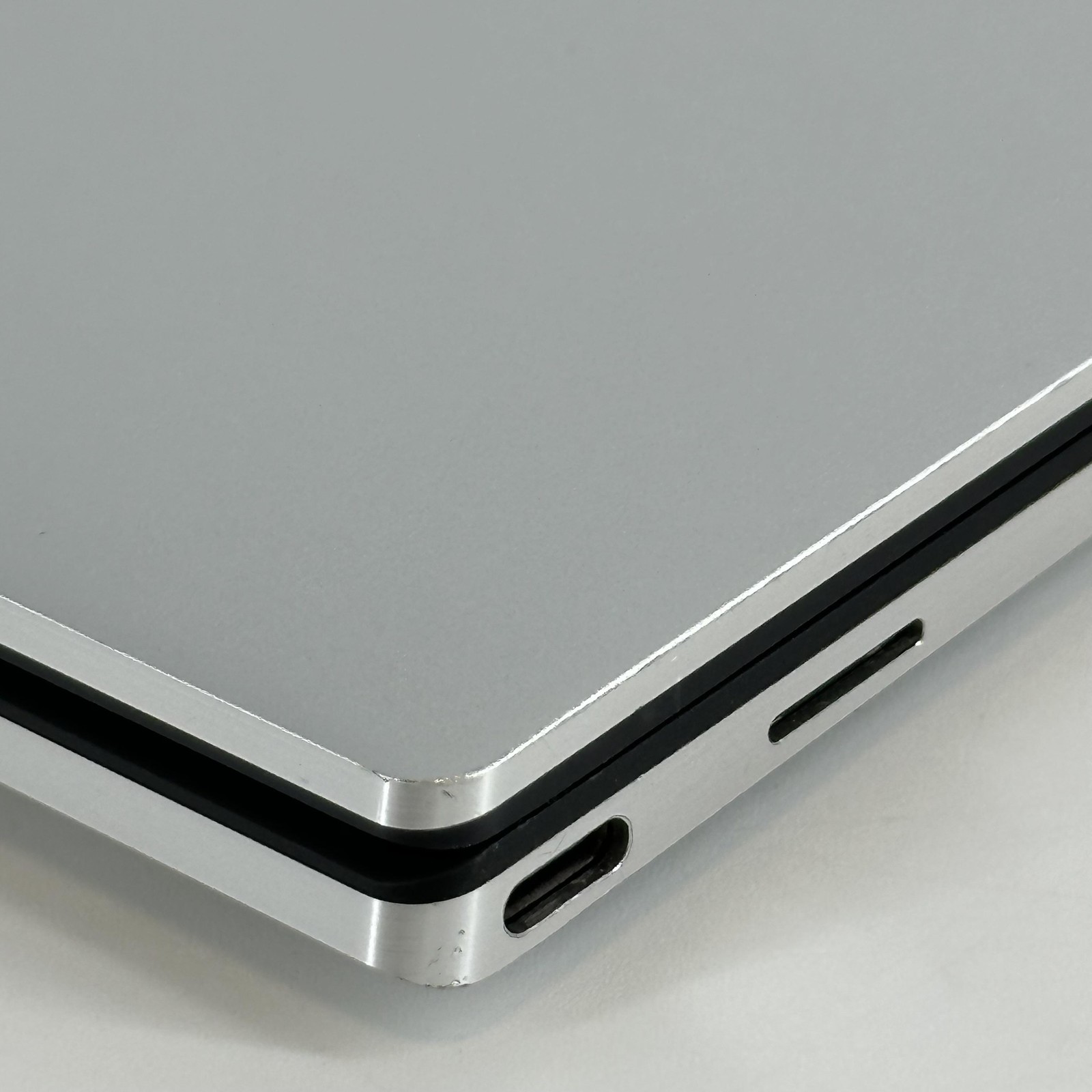 Dell XPS 13 9310 Silver 3.5K TOUCH i7-1195G7 2.90GHz 32GB 512GB SSD Good