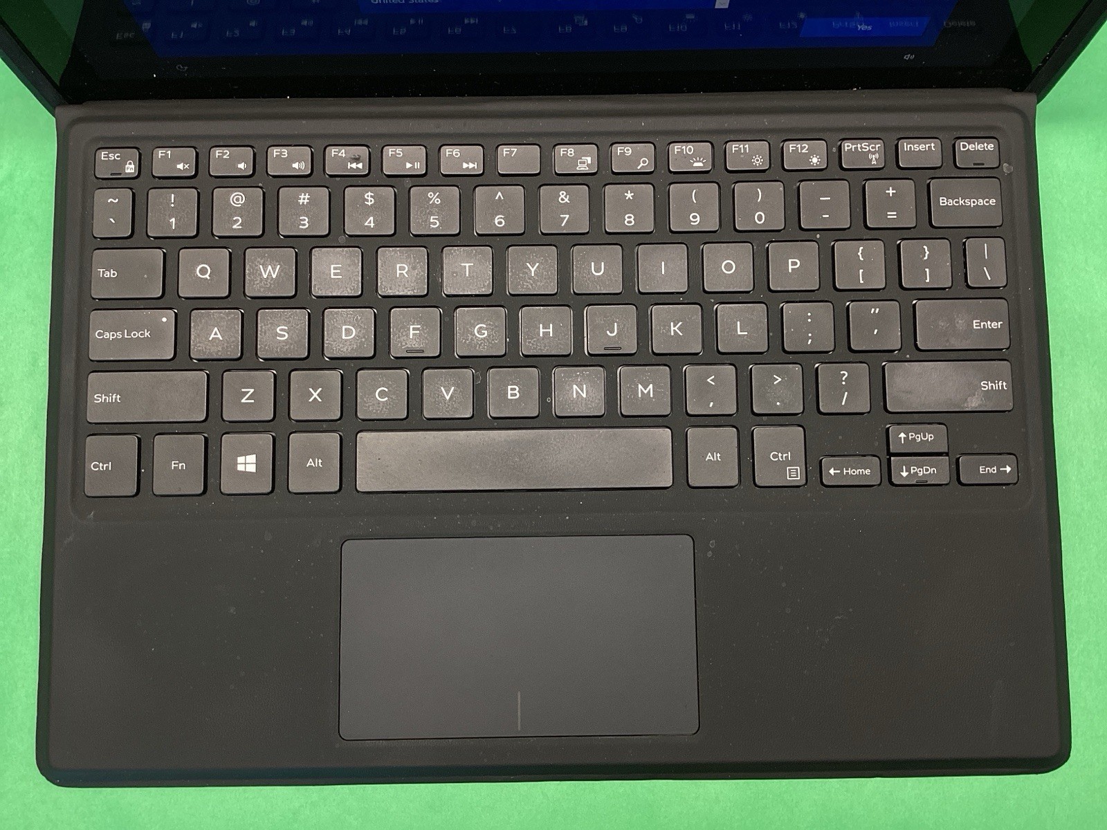 Dell Latitude 5285 2 in 1 Laptop i5-7300U 256GB 8GB & Case & Pen – UNTESTED
