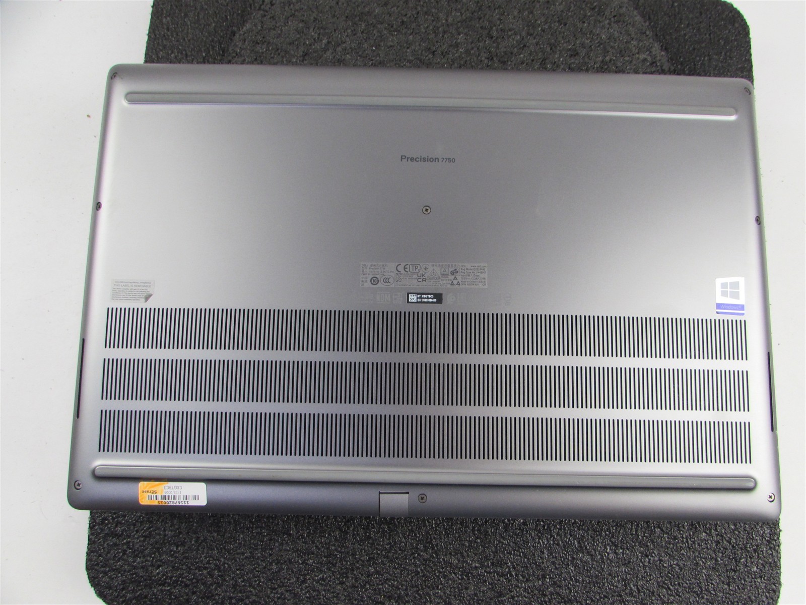 DELL PRECISION 7750 1920X1080 FHD I7-10850H 1TB 32GB RAM RTX 4000 WIN 11 PRO