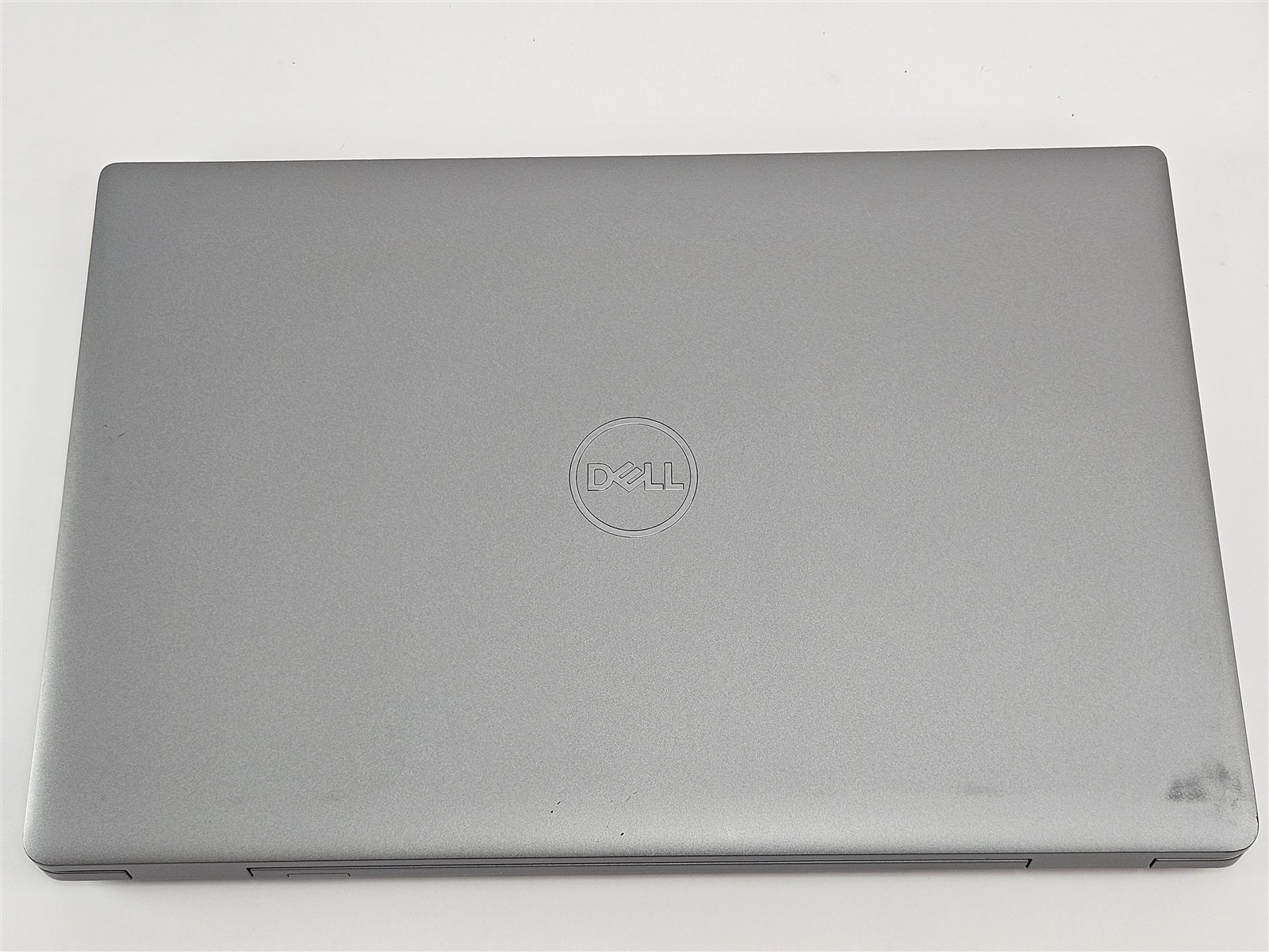 Dell Precision 3571 P104F 15.6″ Core i5-12600H 2.7GHz 16GB 256GB SSD